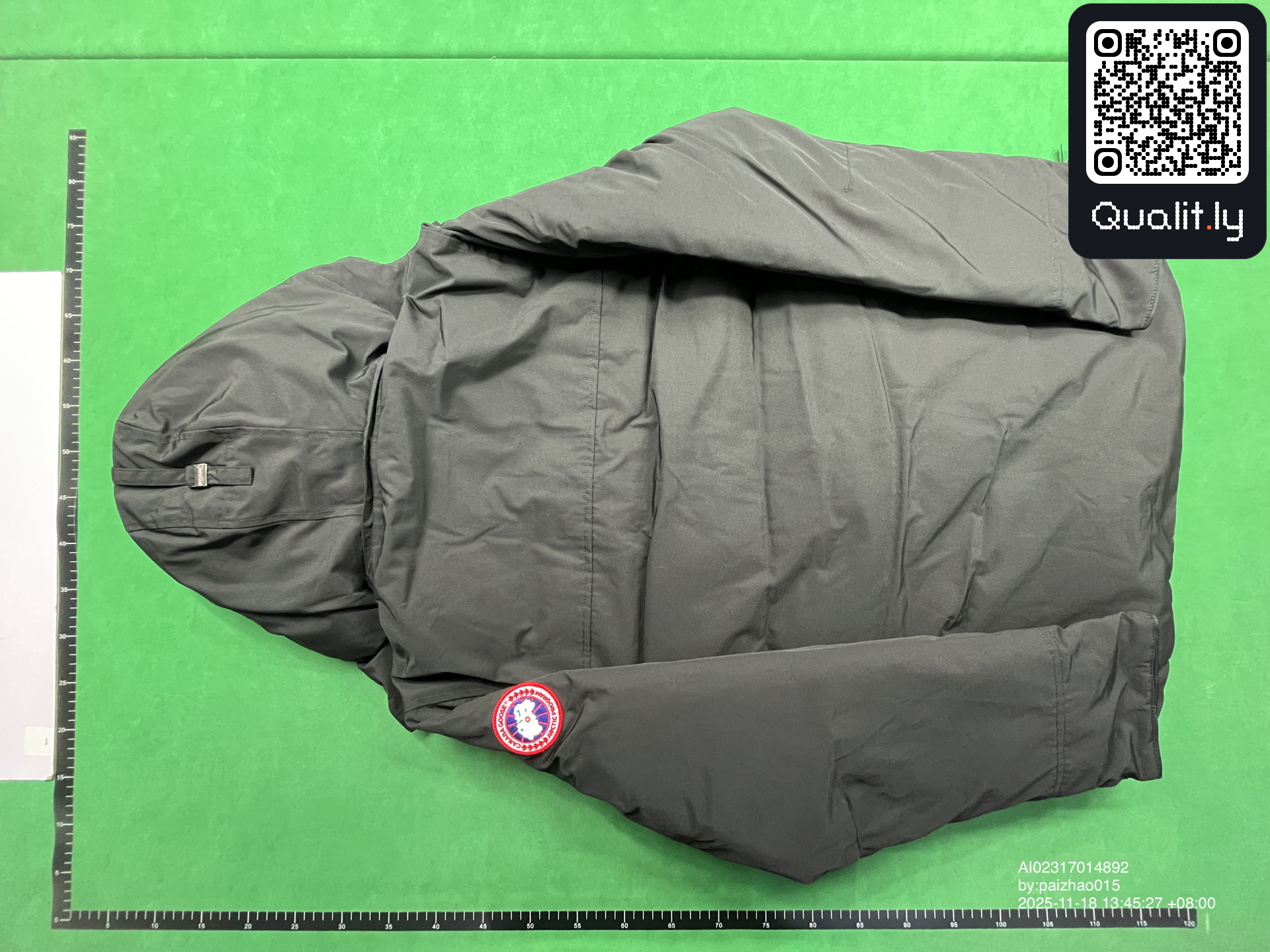 Veste — photo QC 2 sur 4