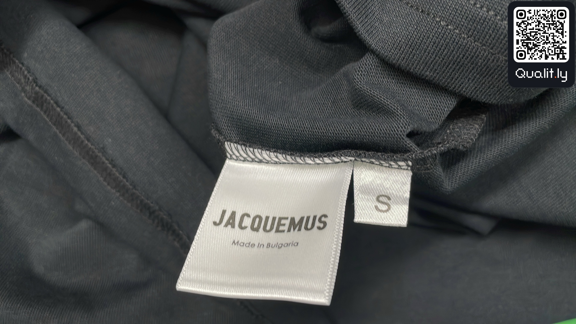 T-shirt QC photo 1 of 20