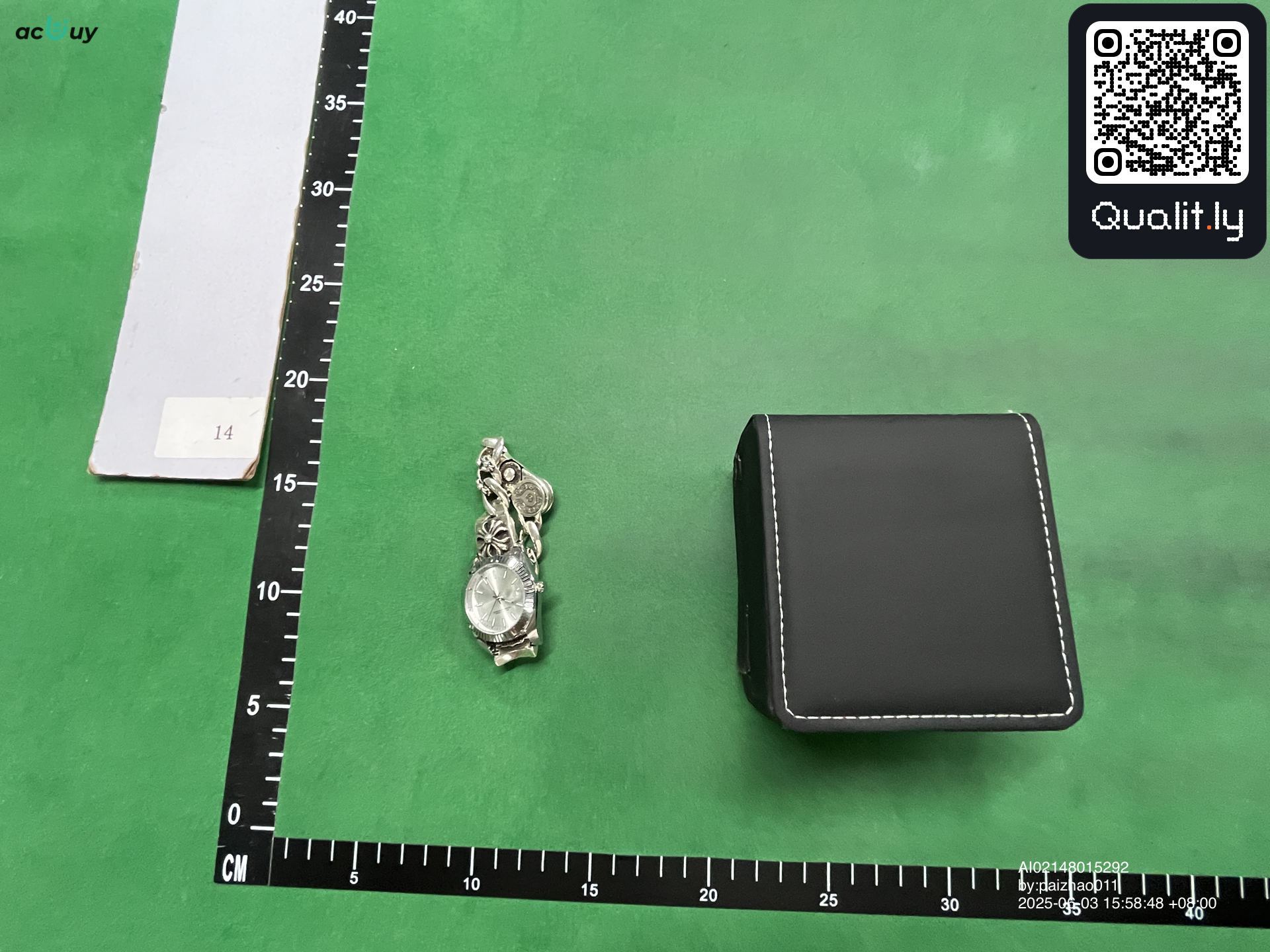 Zegarek — zdjęcie QC 1 z 3