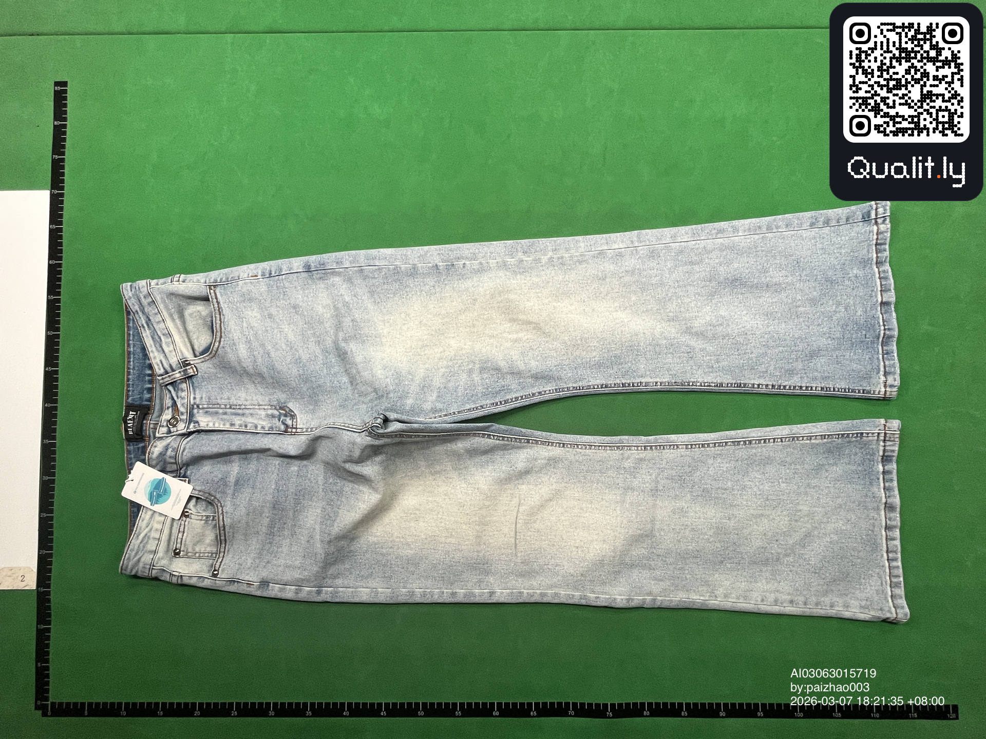 Jeans — QC-foto 3 van 40