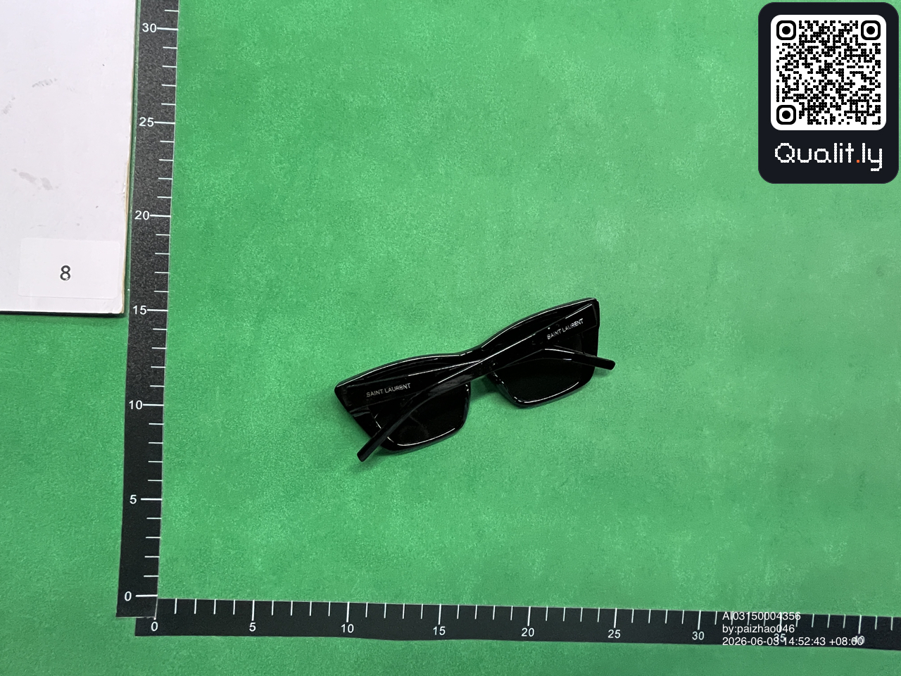Sunglasses QC photo 2 of 13