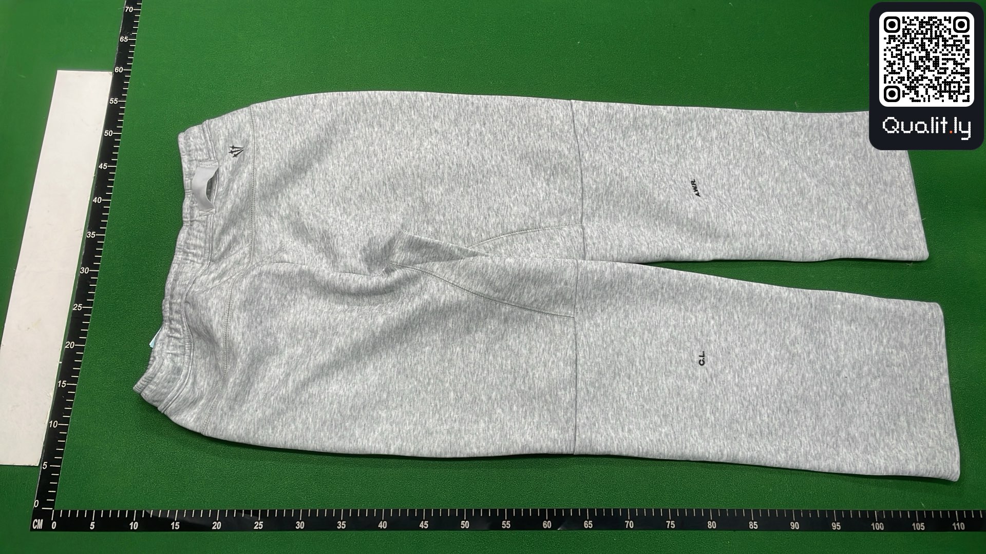 Jacket QC photo 3 of 4