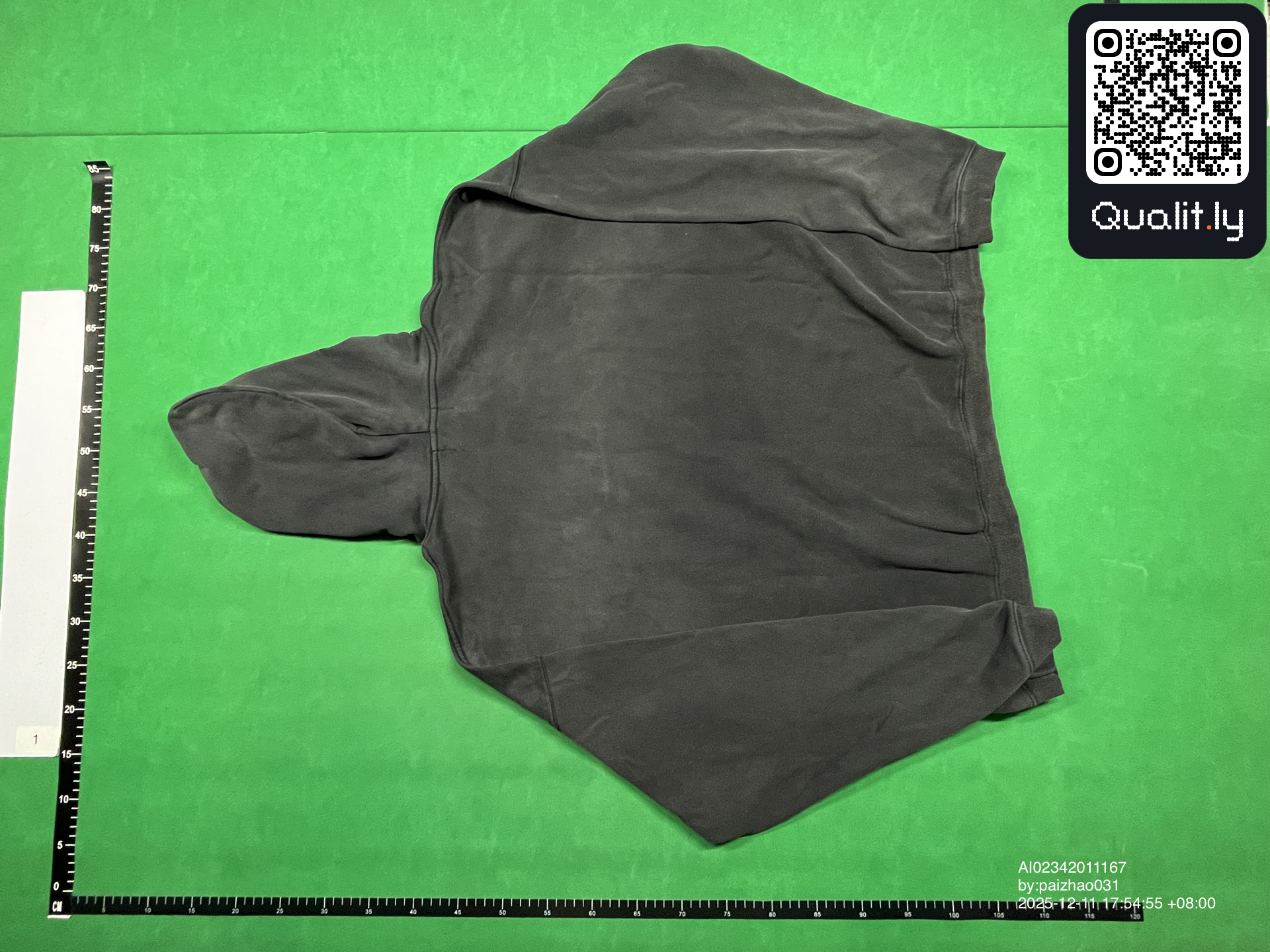 Sweatshirt — QC-foto 2 av 14