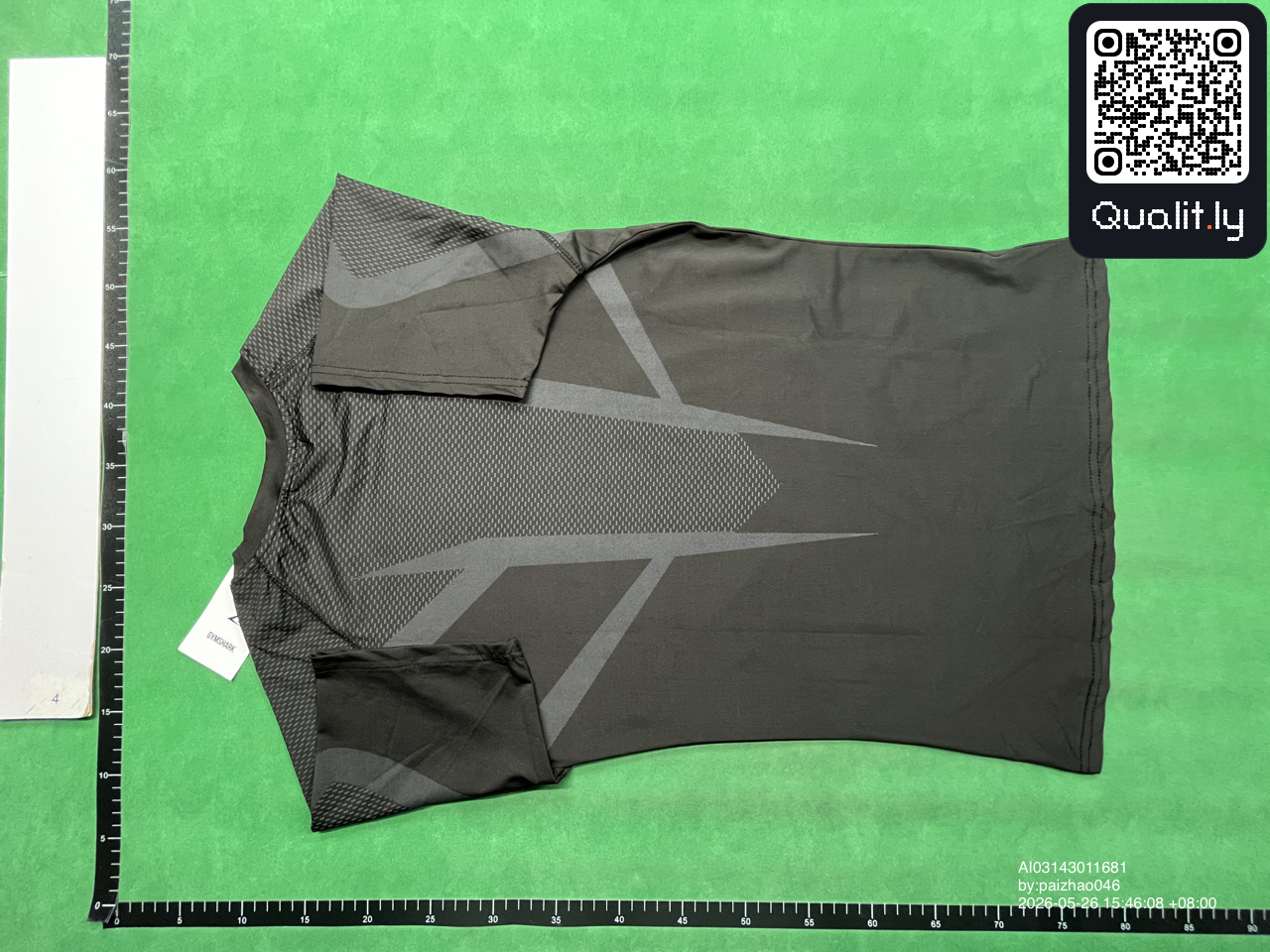 衬衫 QC 照片 2 / 98