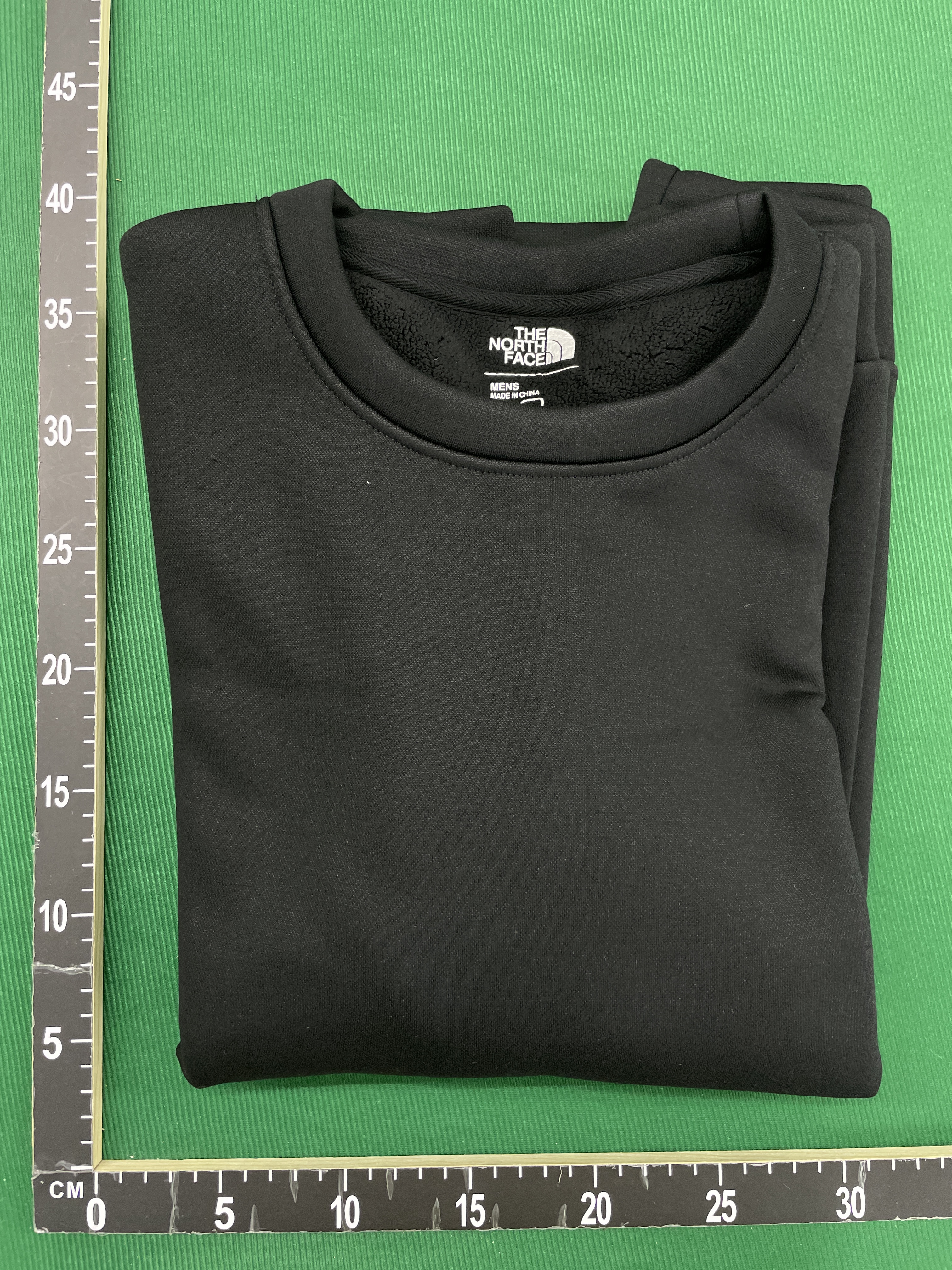 Sweat — photo QC 1 sur 5