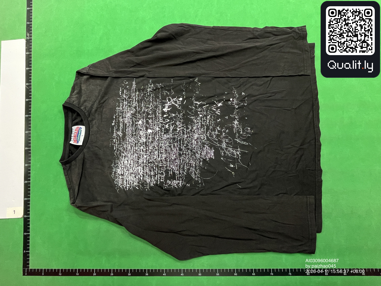 T-shirt — foto QC 3 di 4