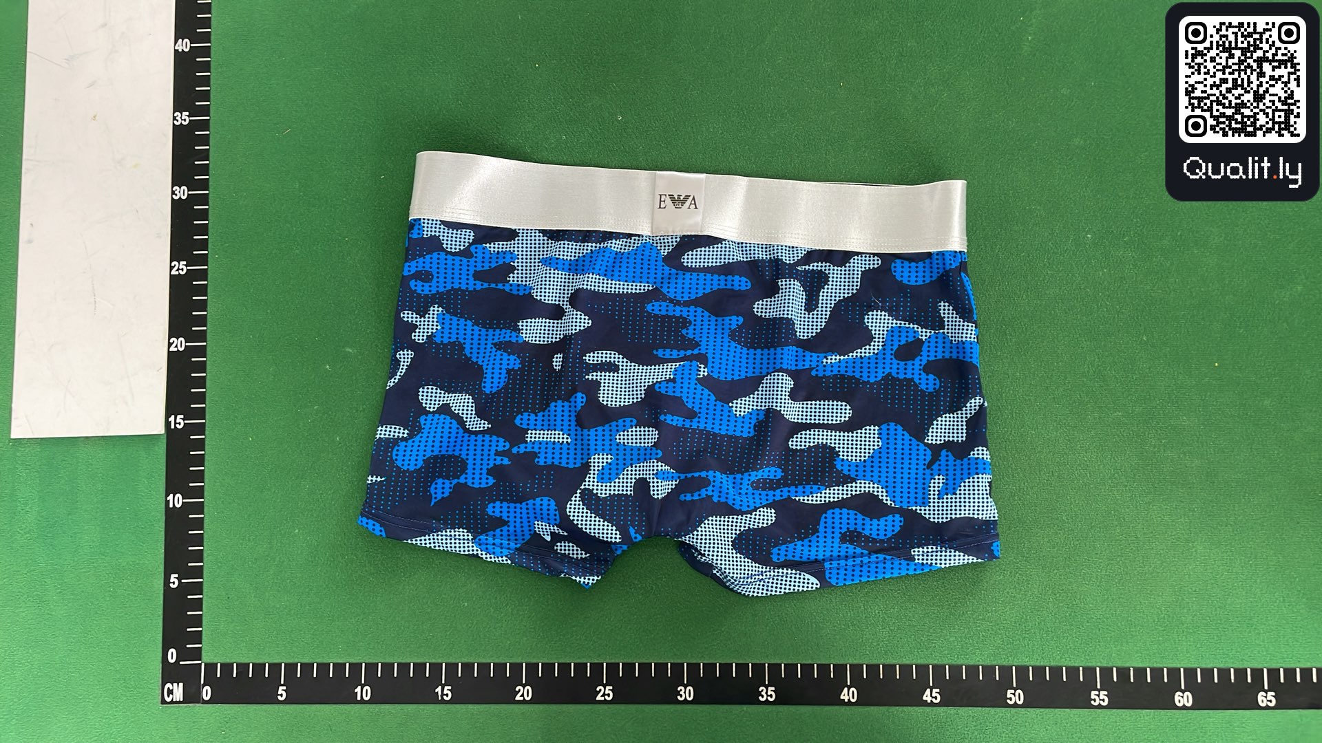 Foto QC 3 di 4