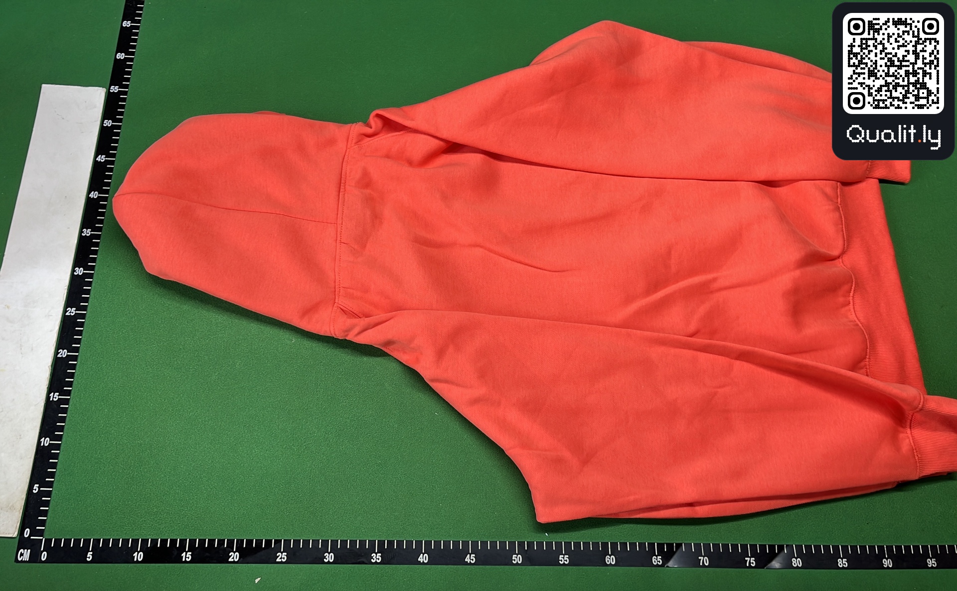 Camisola com capuz — foto QC 3 de 12