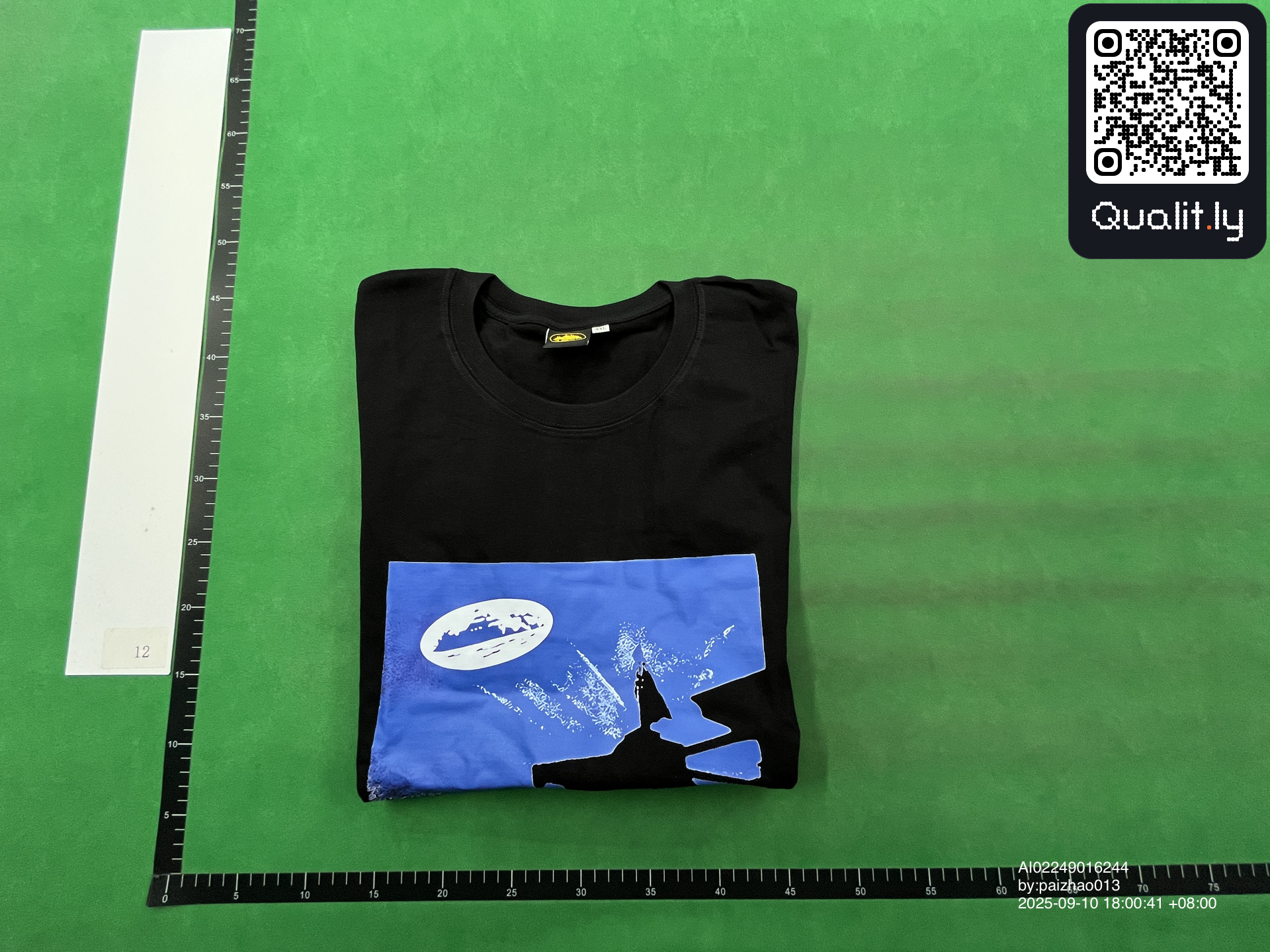 T-shirt — QC-foto 1 av 4