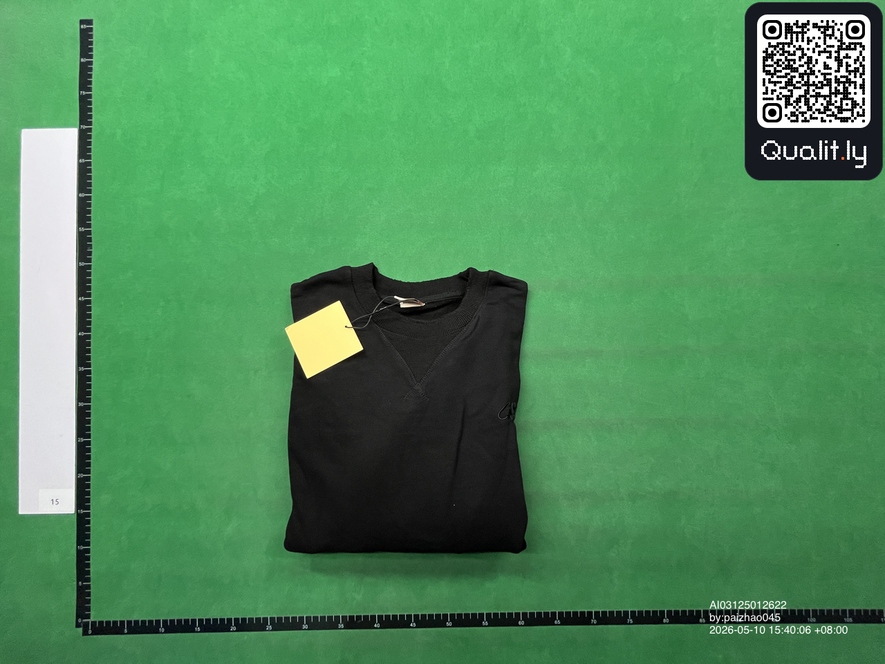 Sweatshirt QC photo 2 of 46