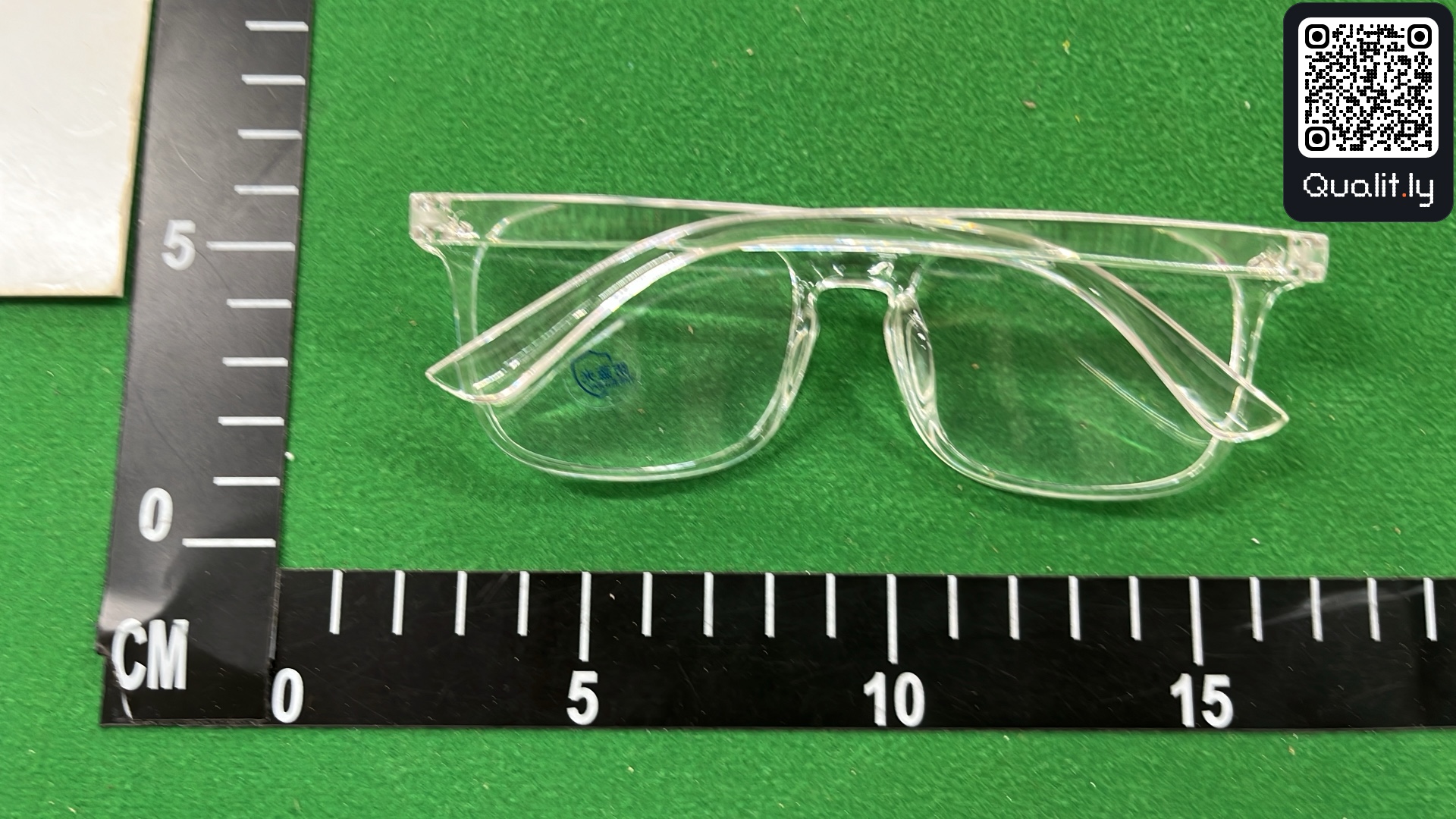 Gafas de sol — foto QC 2 de 3