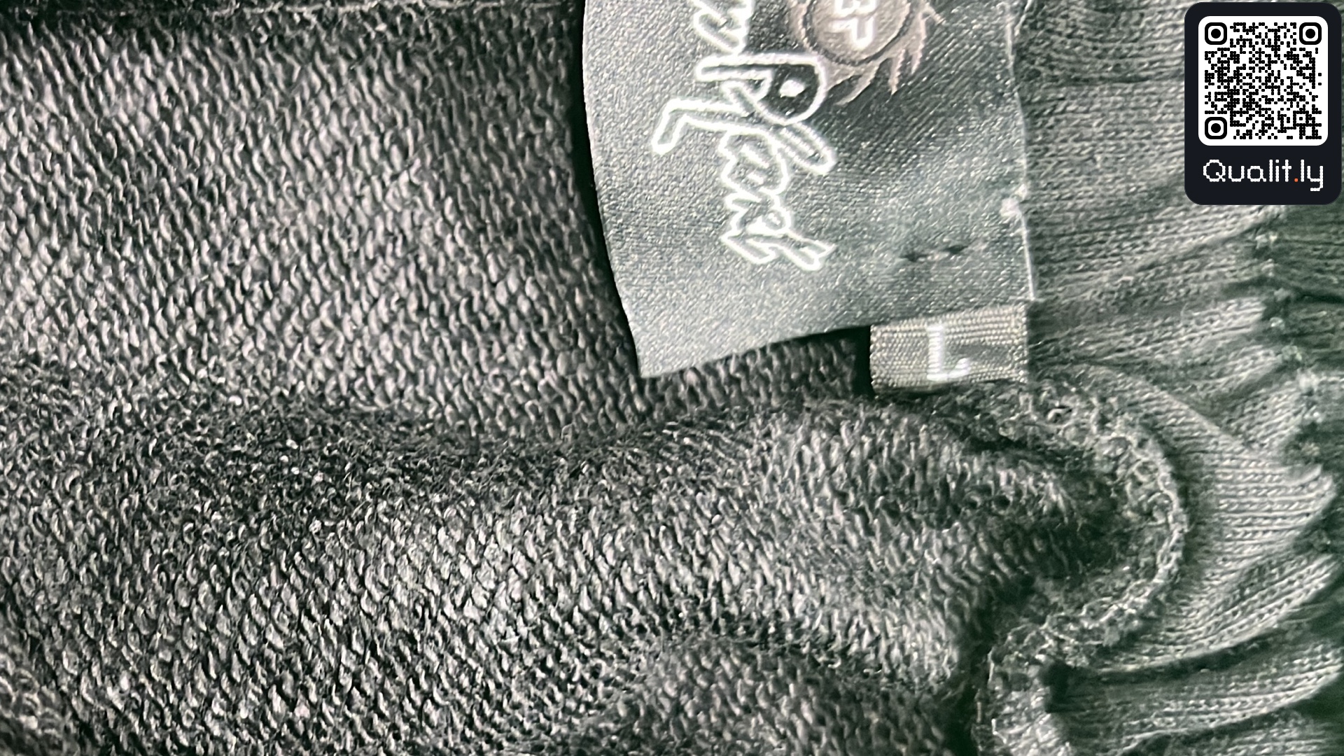 Pantaloncini — foto QC 1 di 28