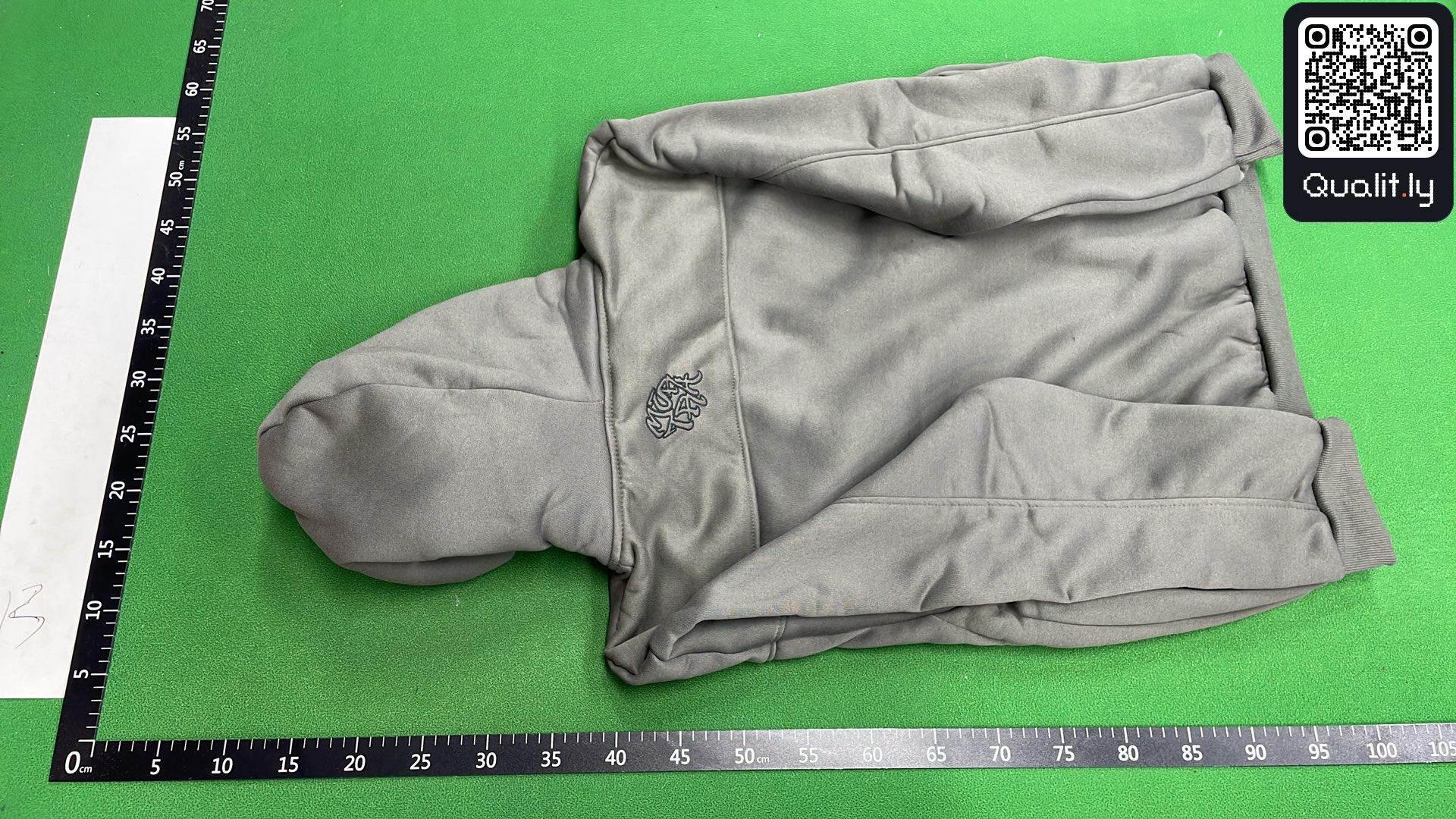 卫衣 QC 照片 3 / 74
