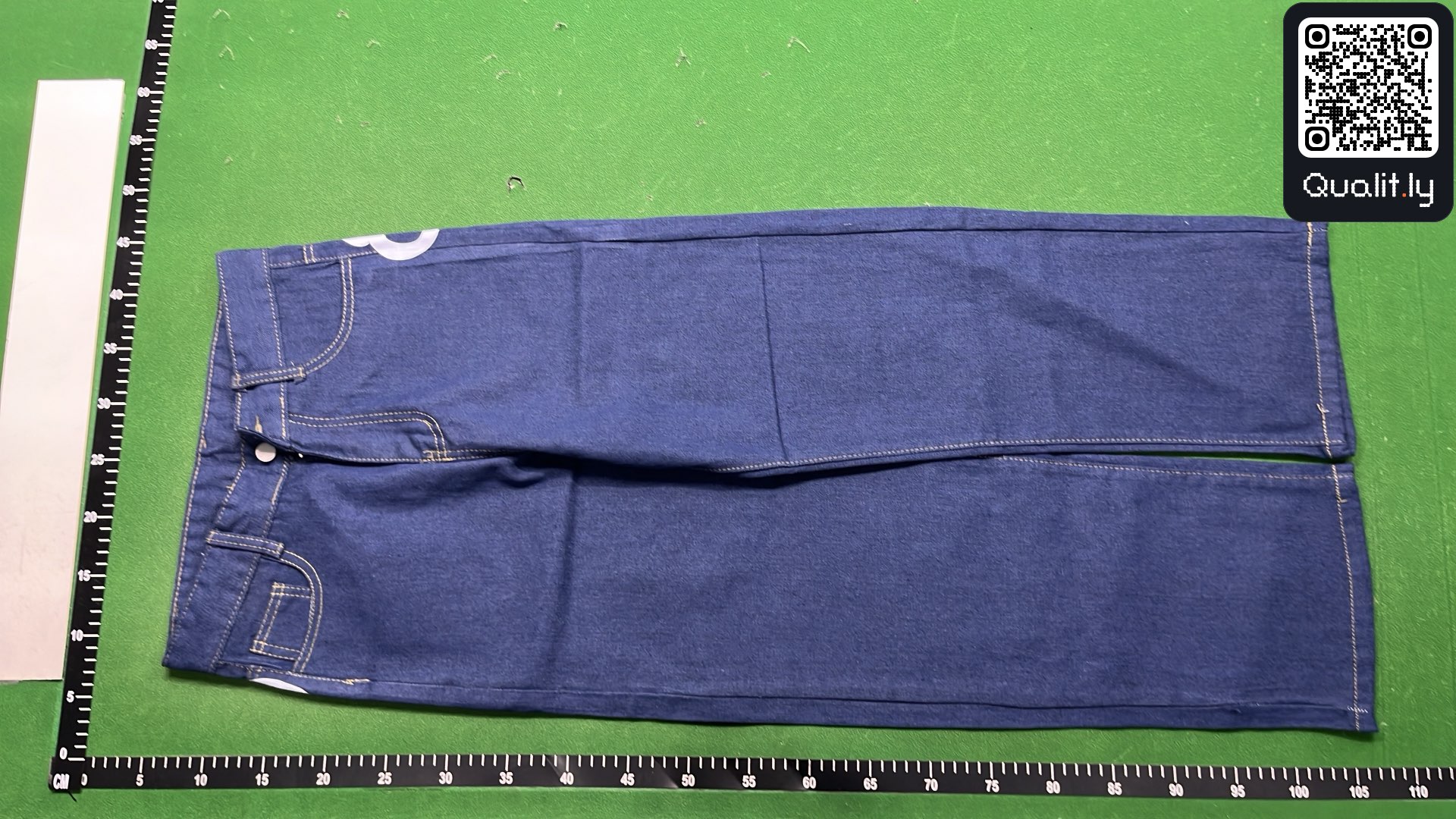 Jeans — QC-Foto 2 von 8