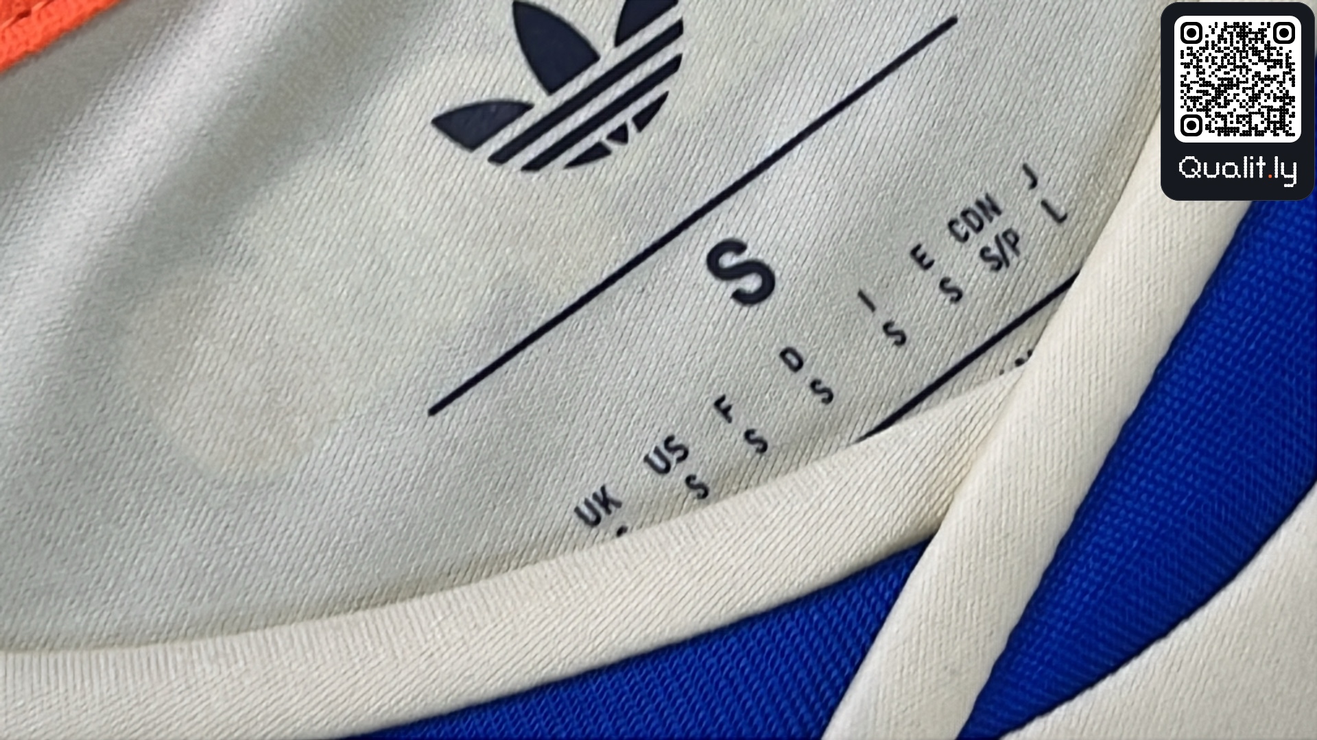 衬衫 QC 照片 1 / 32