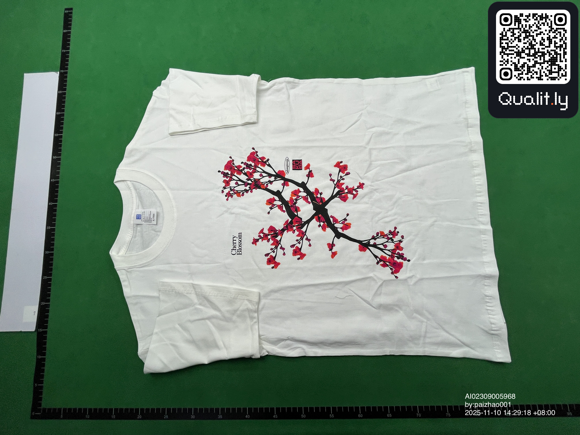 T-shirt — QC-foto 3 av 4