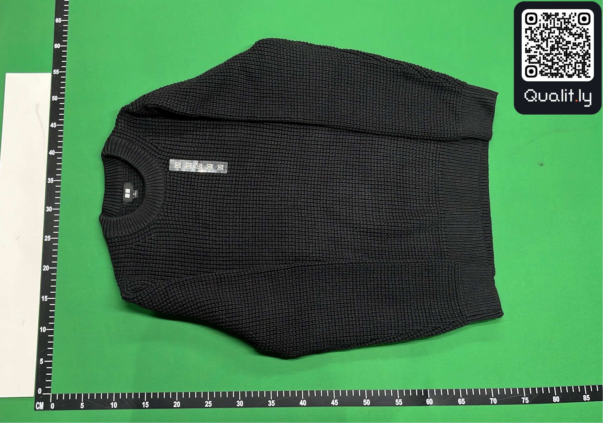Pull — photo QC 2 sur 4