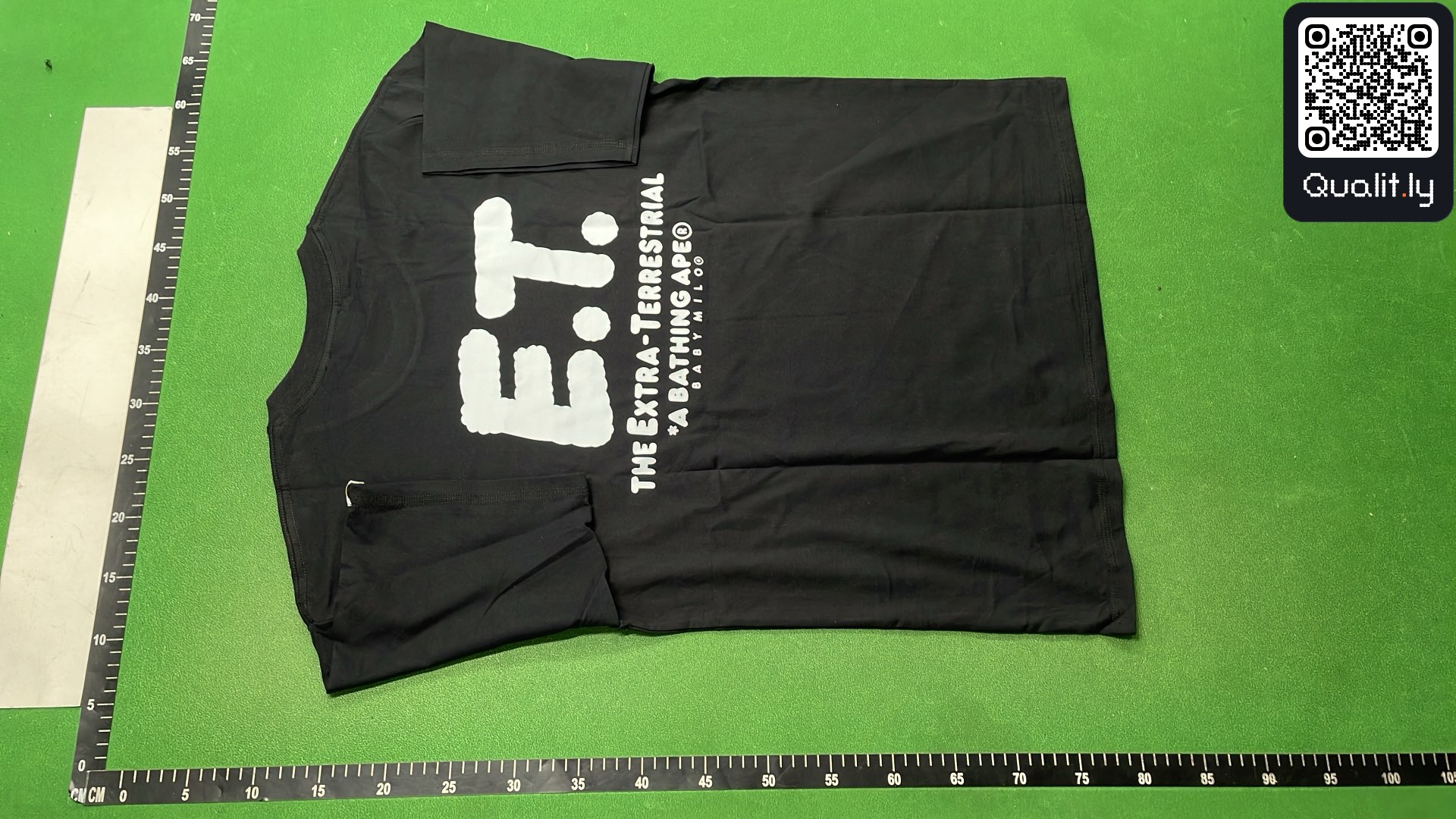T-shirt — foto QC 3 di 30