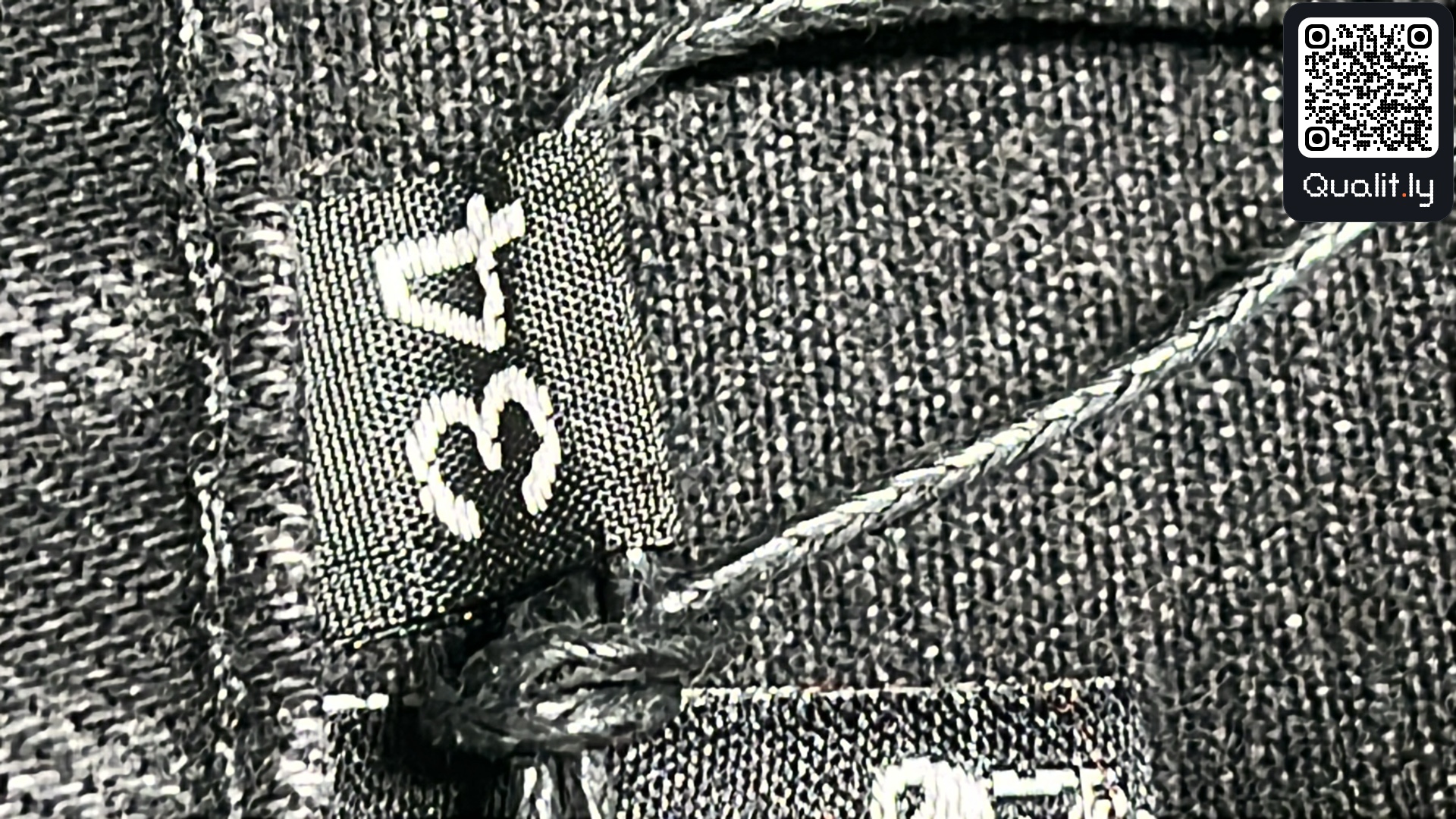 Jeans — QC-Foto 1 von 4
