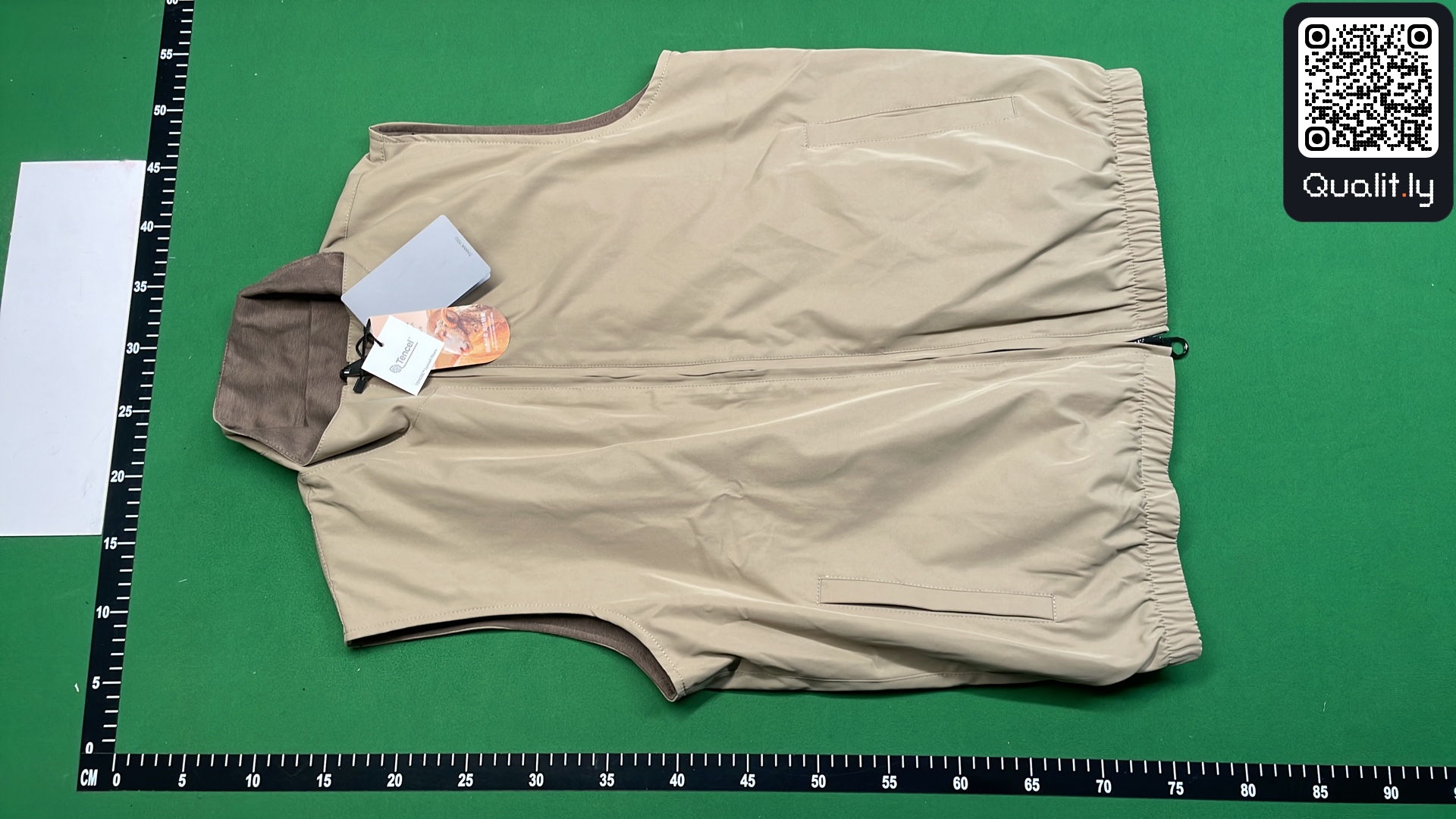 Veste — photo QC 2 sur 8