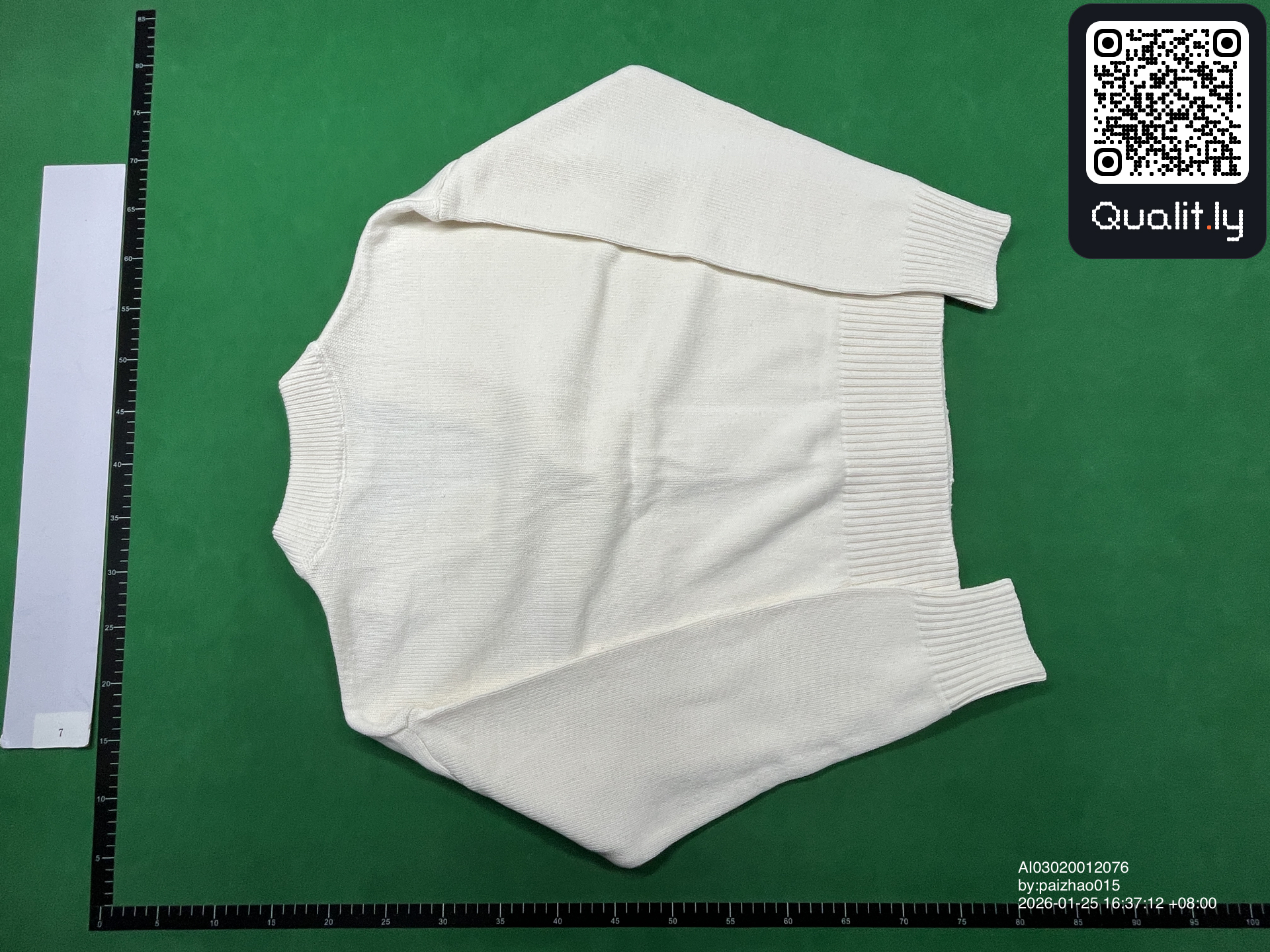 Pull — photo QC 2 sur 14