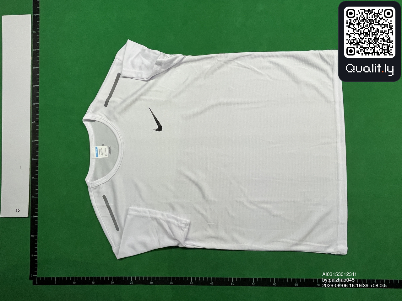T-Shirt — QC-Foto 1 von 117