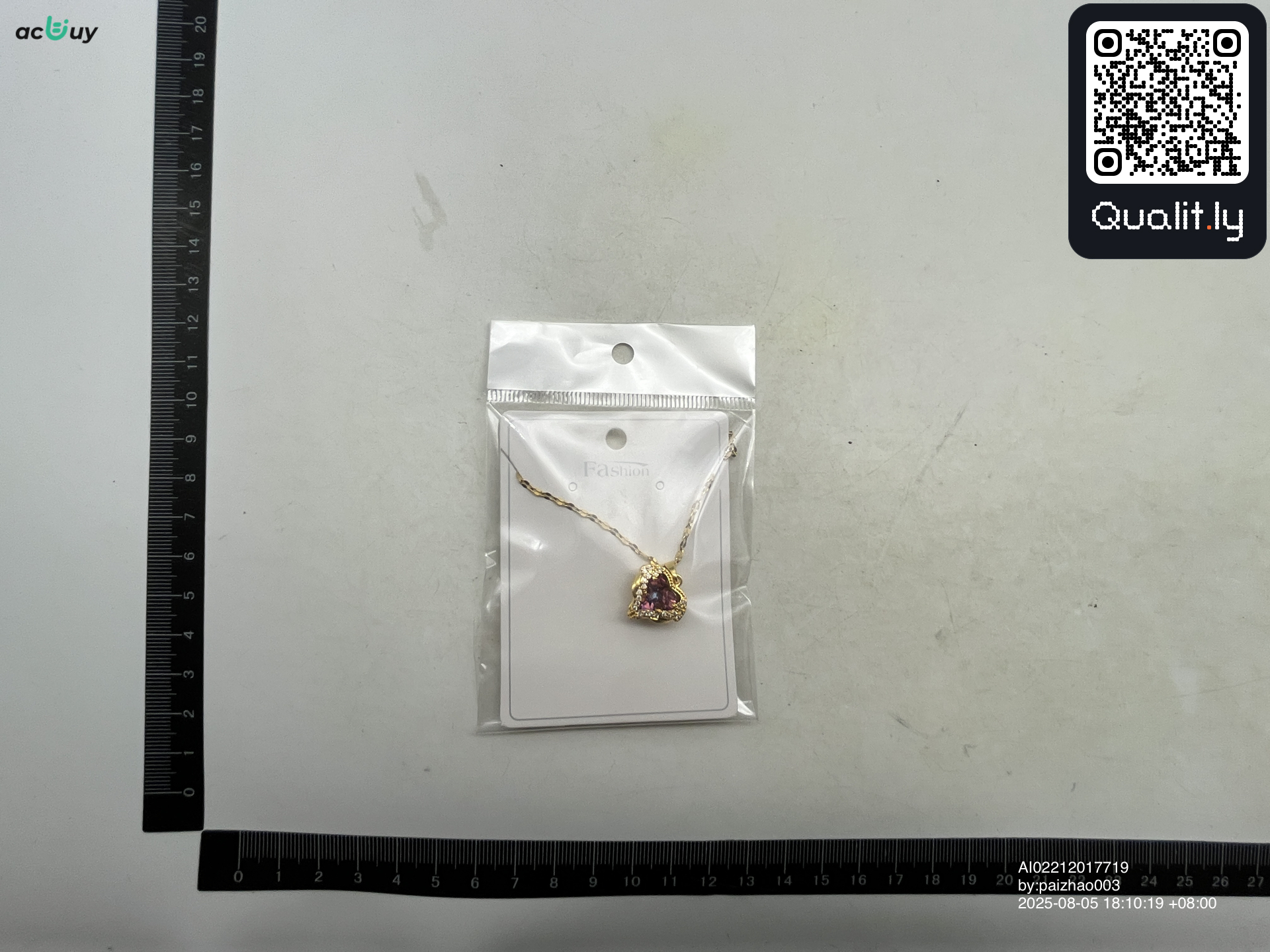 Schmuck — QC-Foto 3 von 9