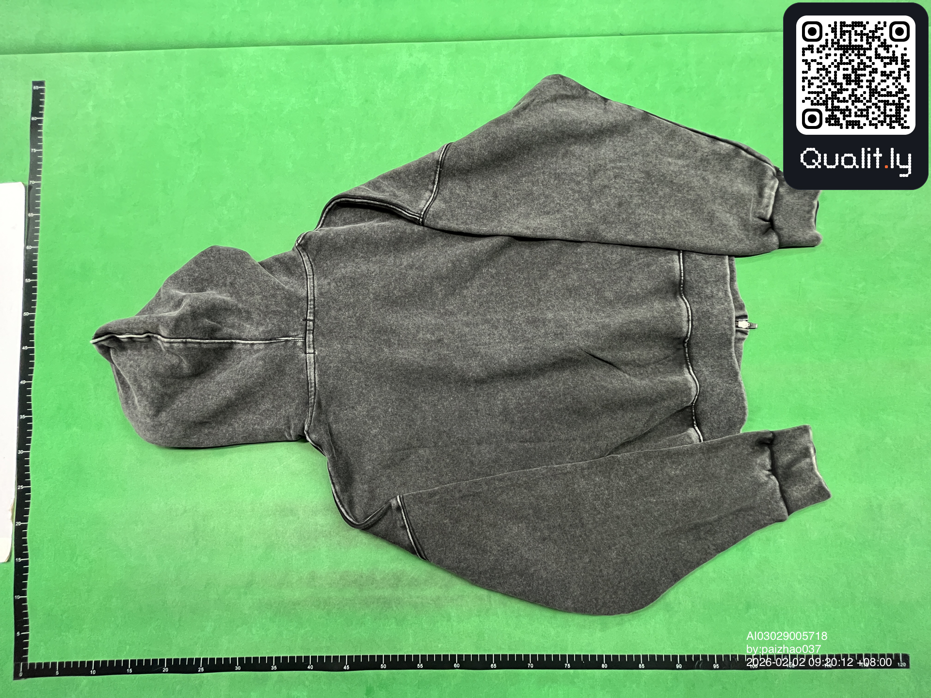 Hoodie — QC-foto 2 av 12
