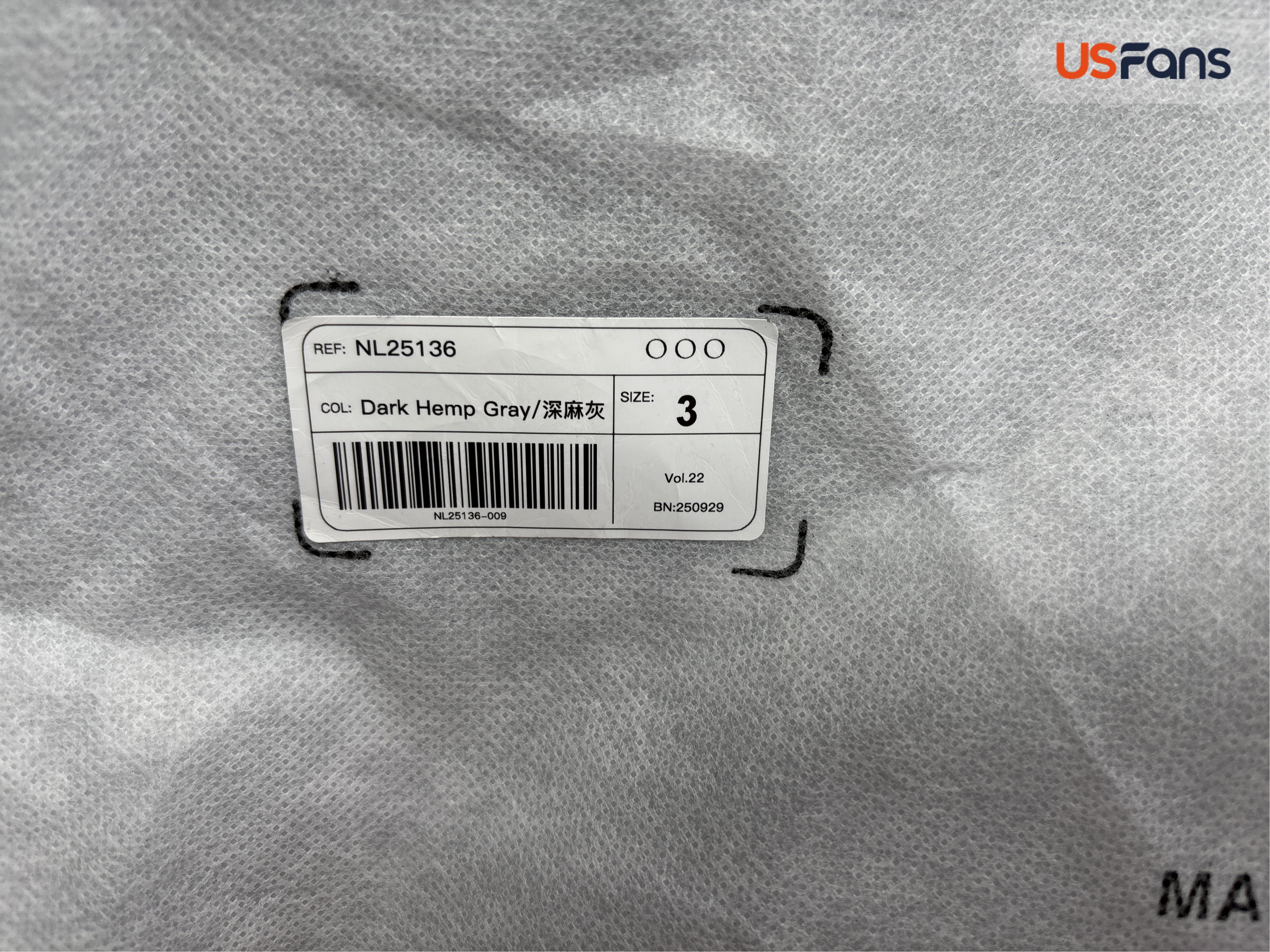 卫衣 QC 照片 1 / 4