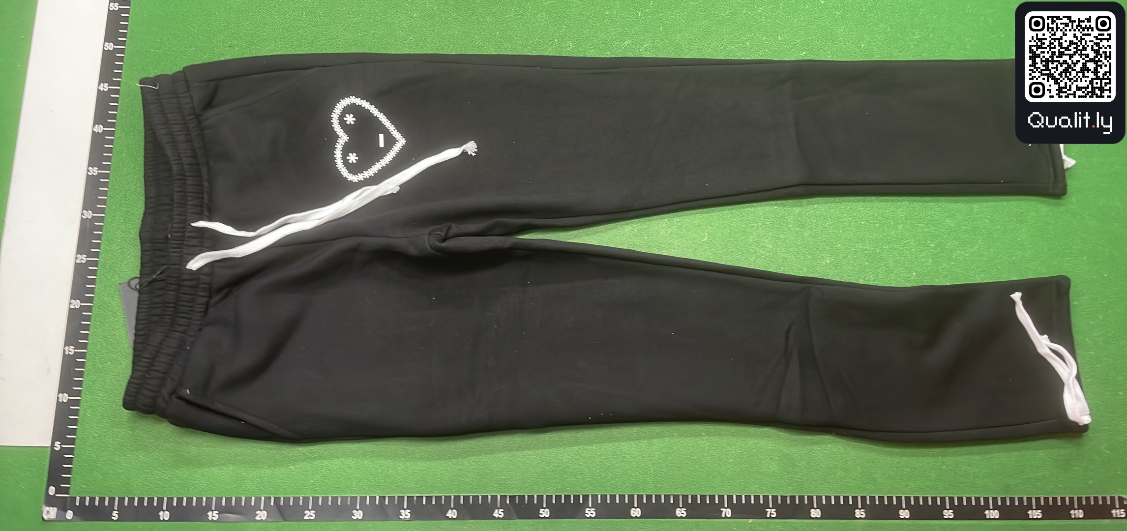 Sweatshirt QC photo 2 of 4