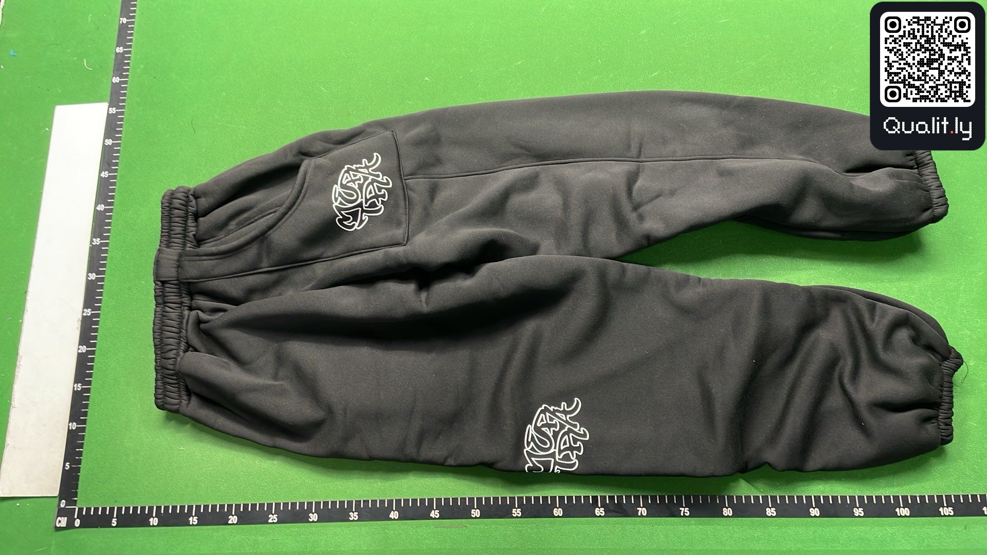 Pants QC photo 3 of 12