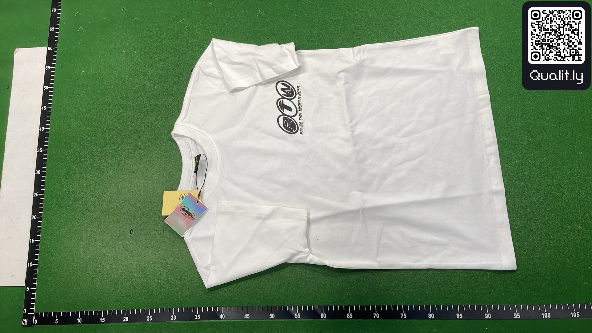 T-shirt — QC-foto 2 av 20