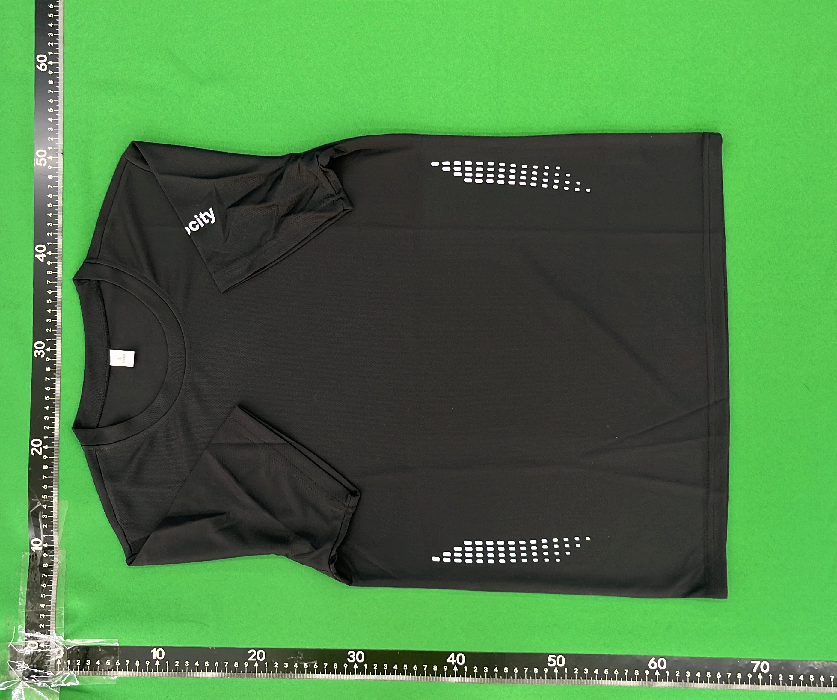 T-shirt QC photo 2 of 4