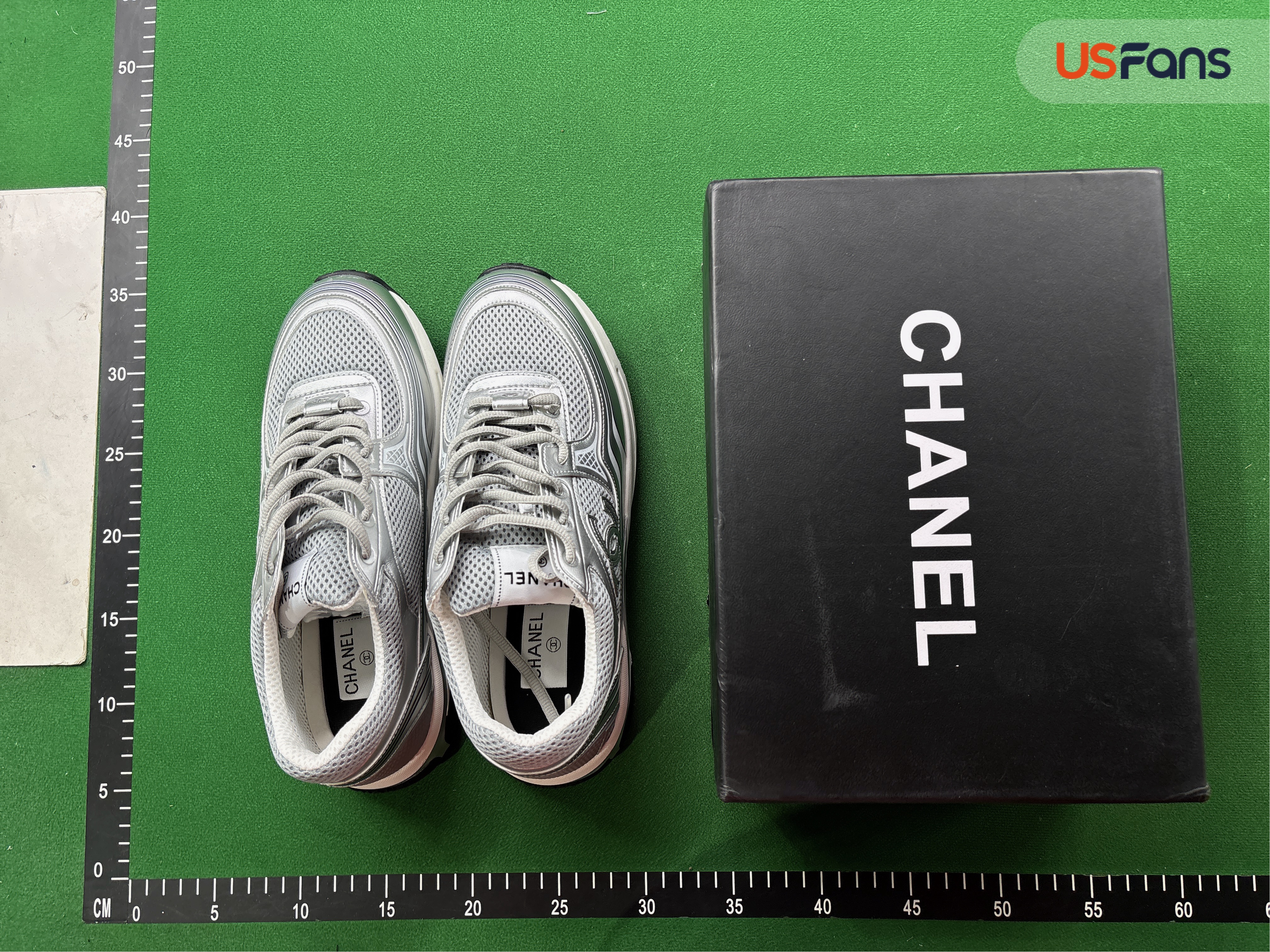 Sneakers — foto QC 1 di 22
