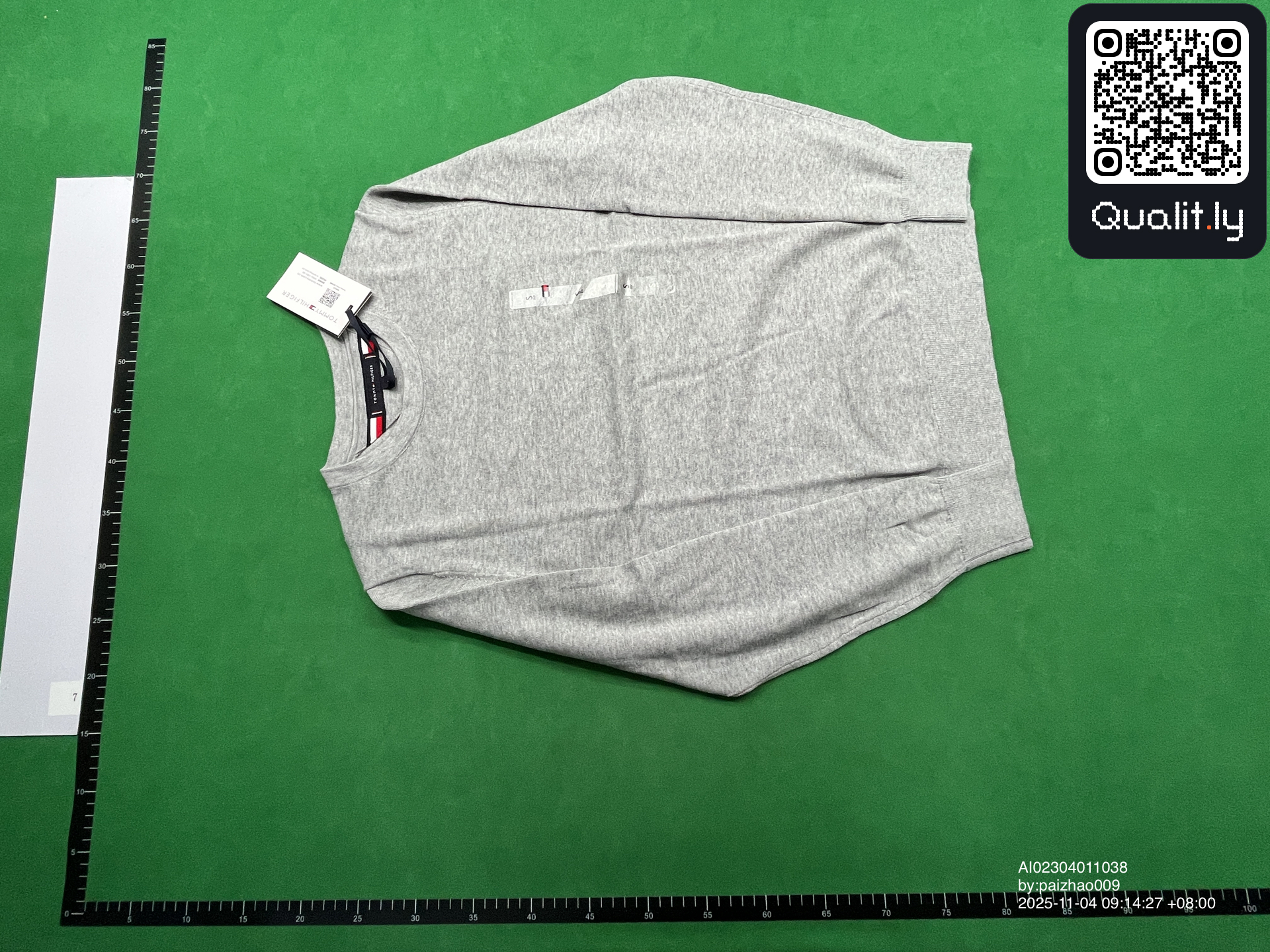 Sweater QC photo 3 of 34