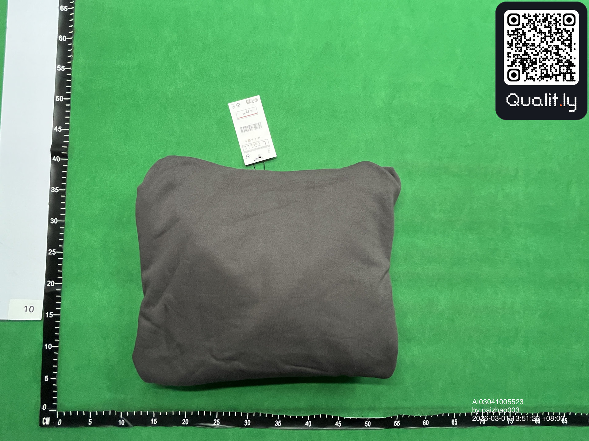 Hoodie — QC-foto 1 av 10
