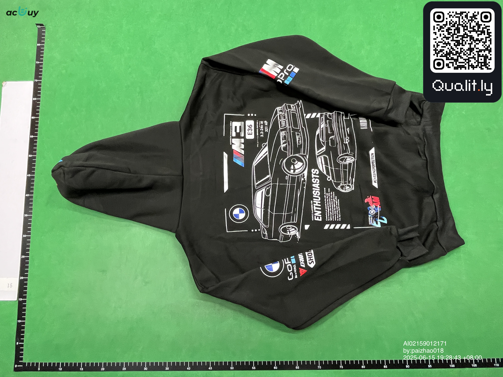 Sudadera con capucha — foto QC 2 de 4