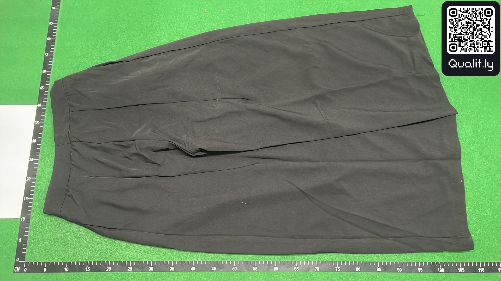Pants QC photo 3 of 4