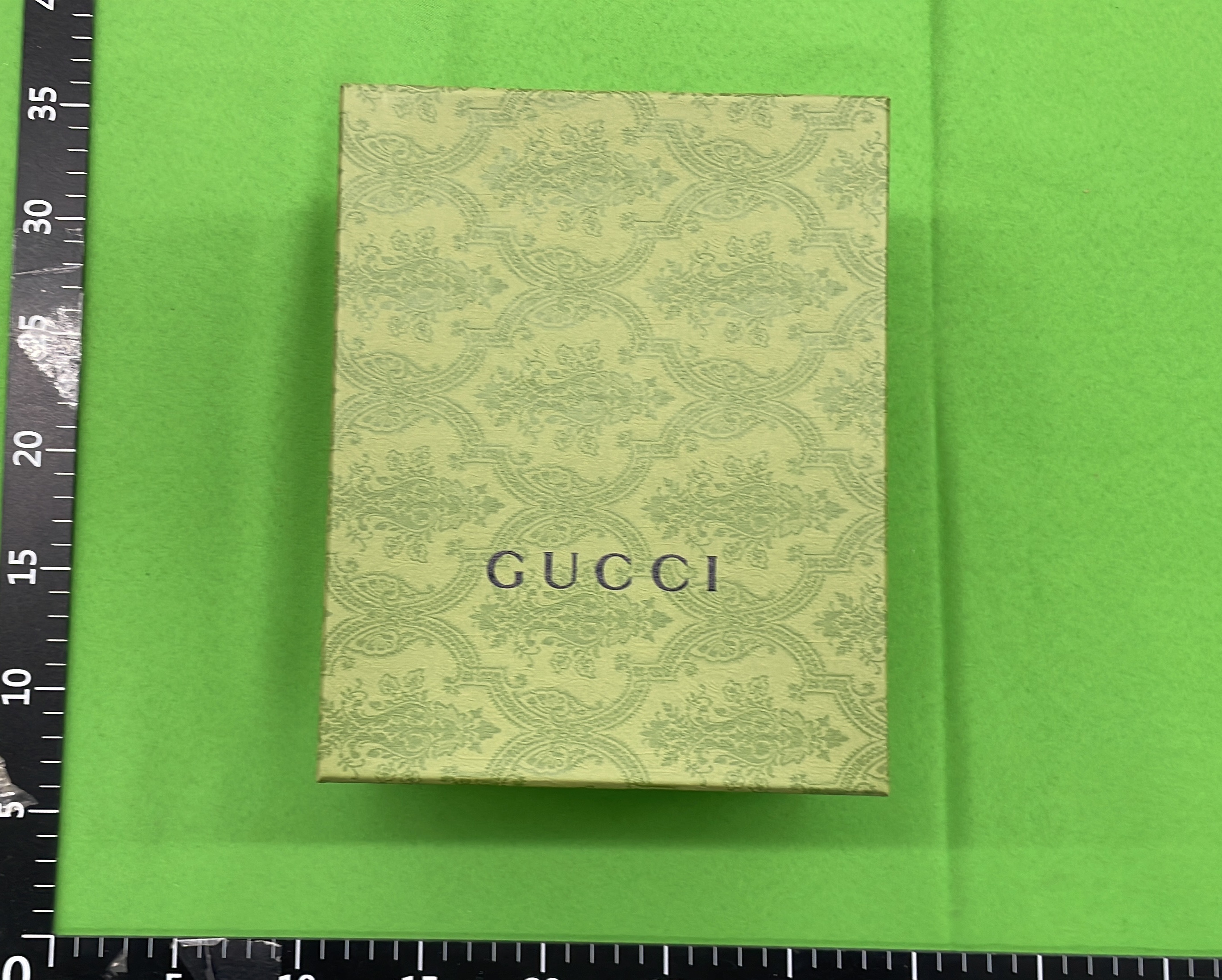 Bag QC photo 2 of 12