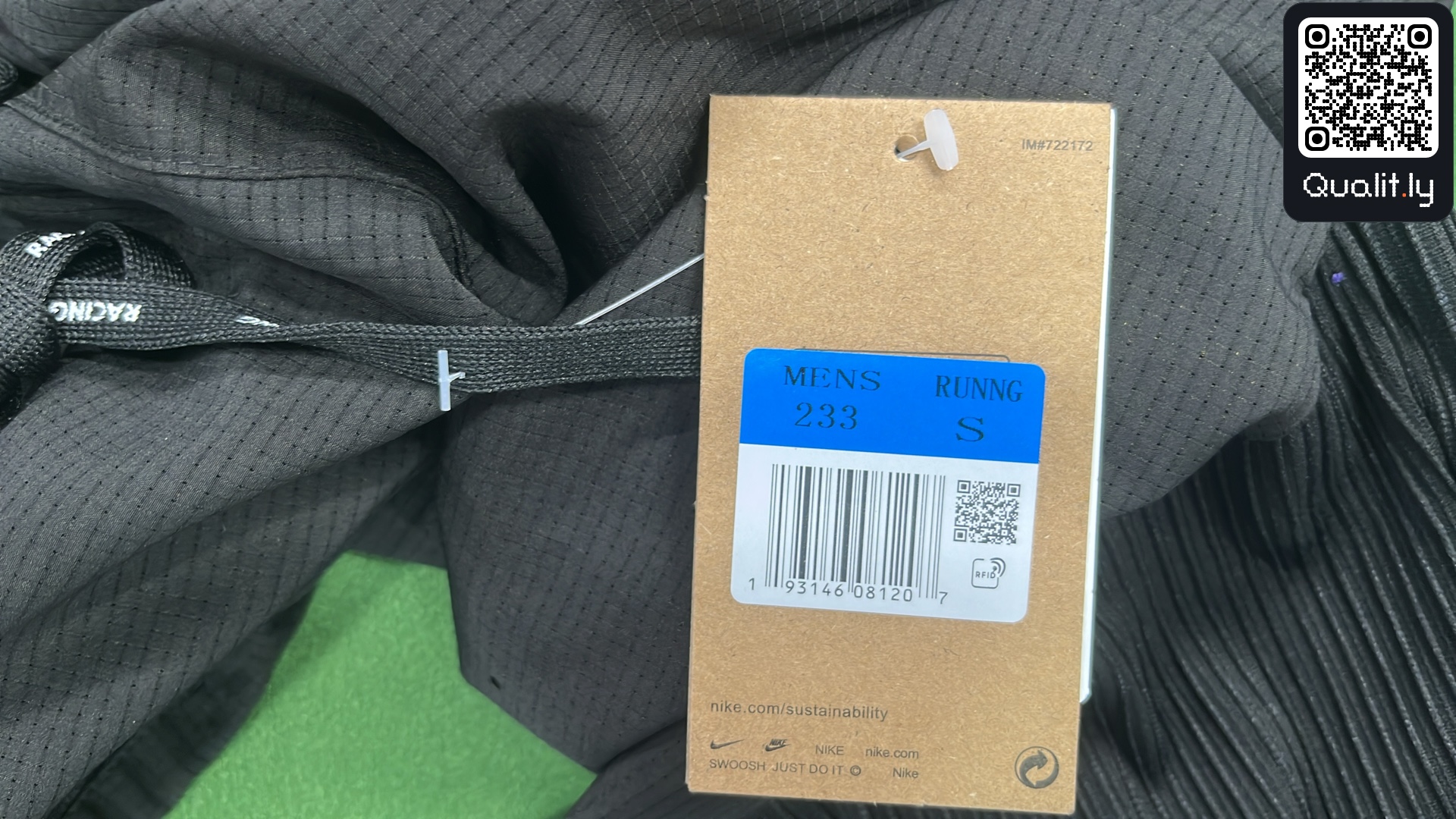 Pants QC photo 1 of 23