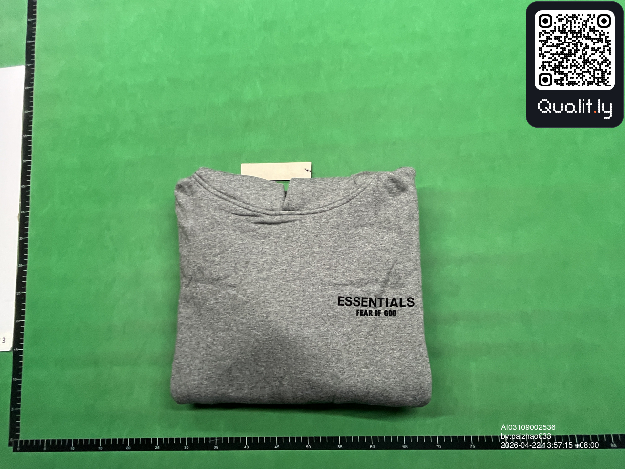 Hoodie — QC-foto 1 van 70
