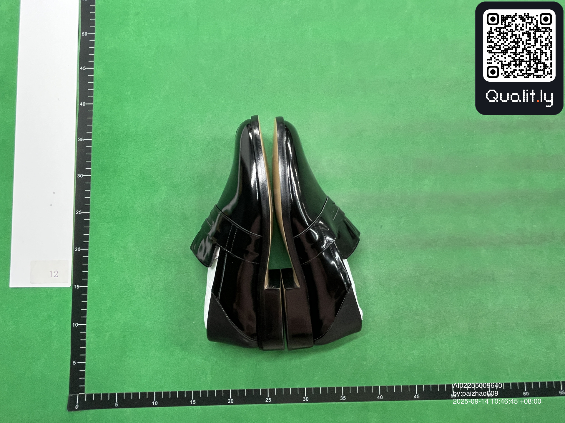 球鞋 QC 照片 2 / 6