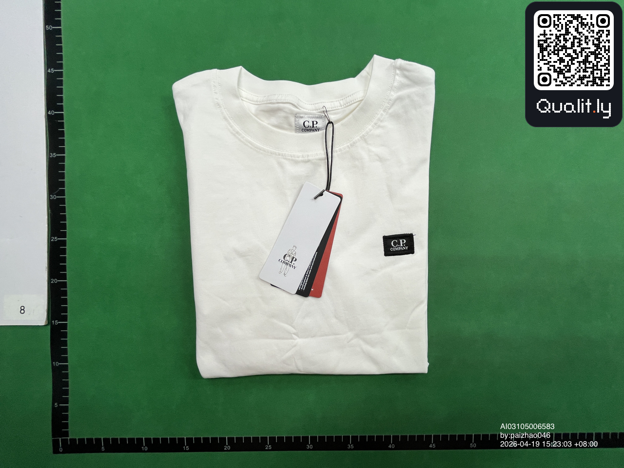 T-shirt QC photo 1 of 44