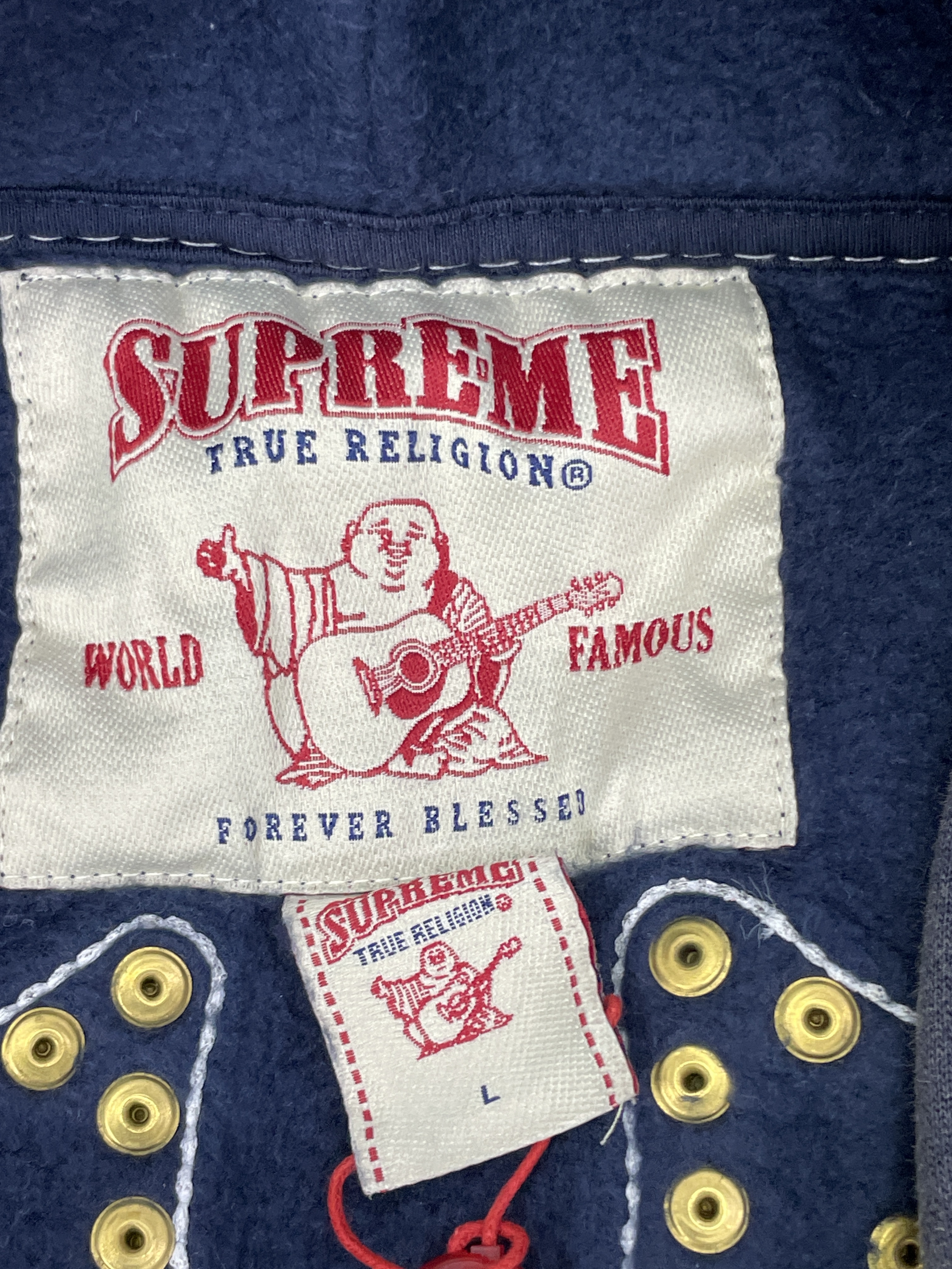 Sweatshirt QC photo 2 of 41