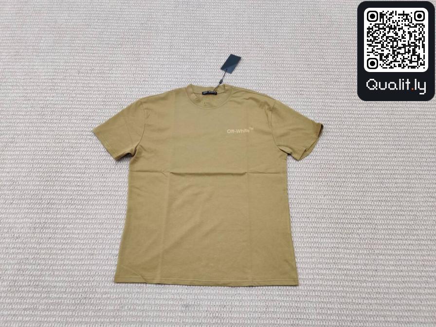 T-shirt — foto QC 1 di 10