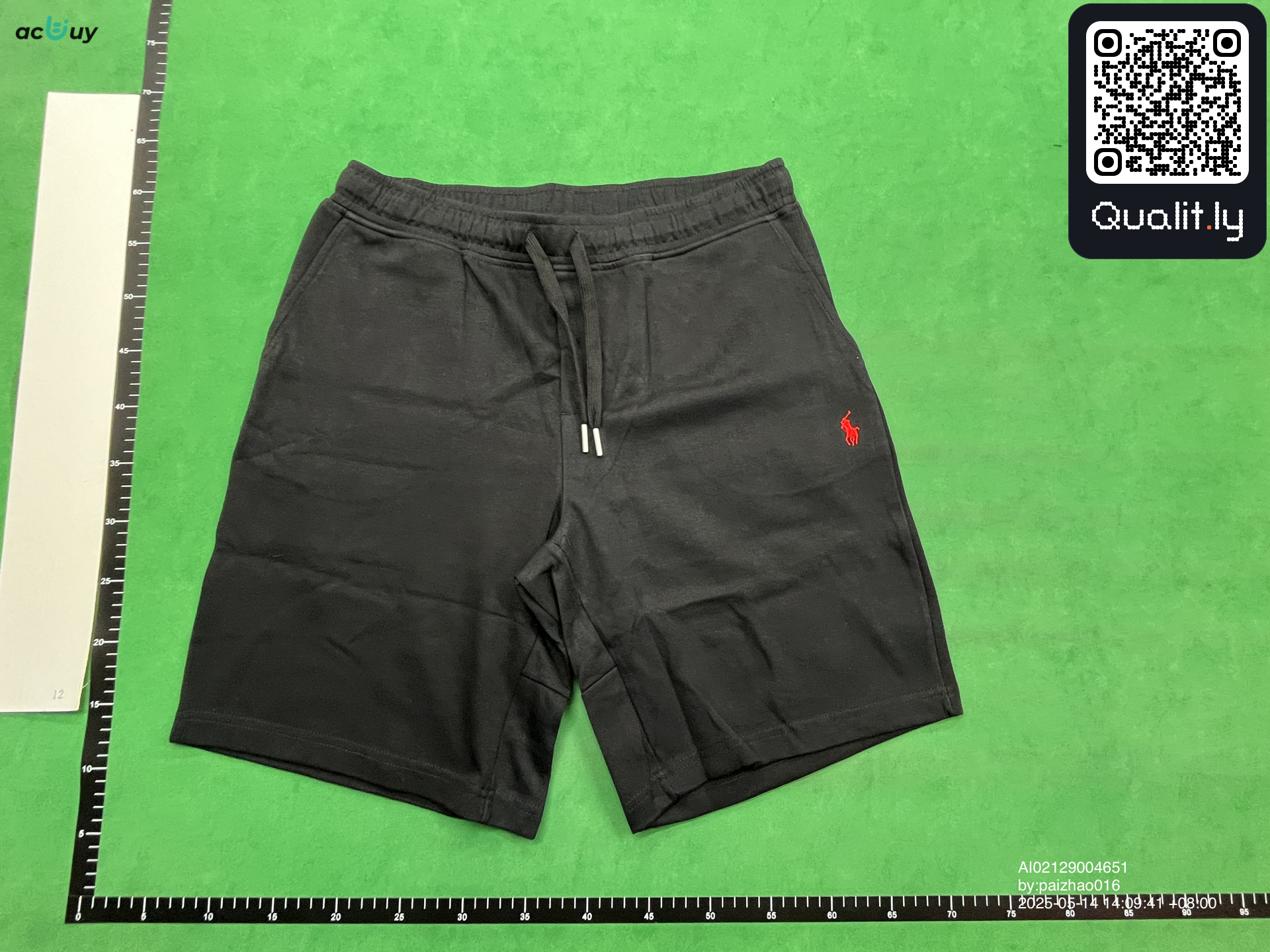 Pantalón corto — foto QC 3 de 28