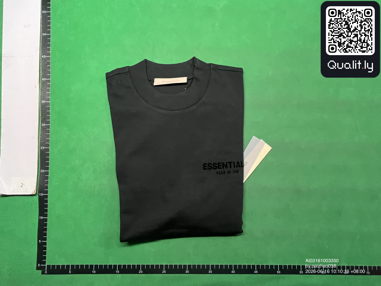 T-shirt — QC-foto 1 van 106