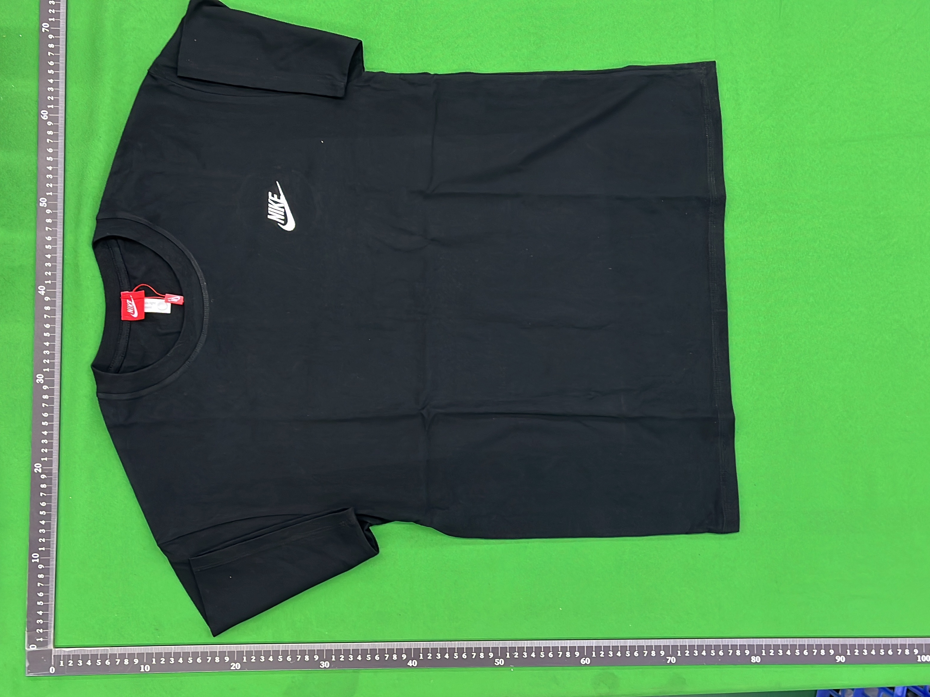 T-Shirt — QC-Foto 3 von 12