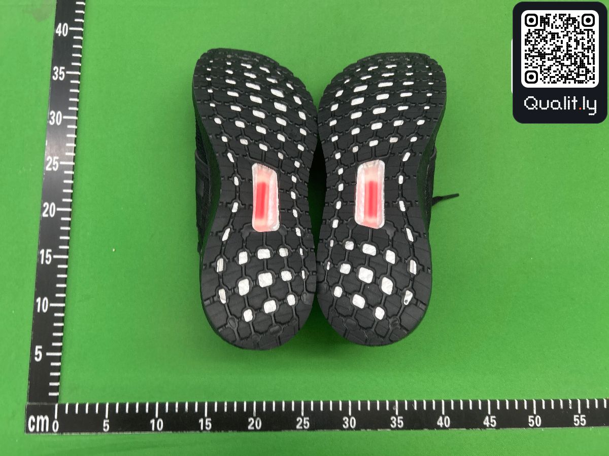 球鞋 QC 照片 2 / 20