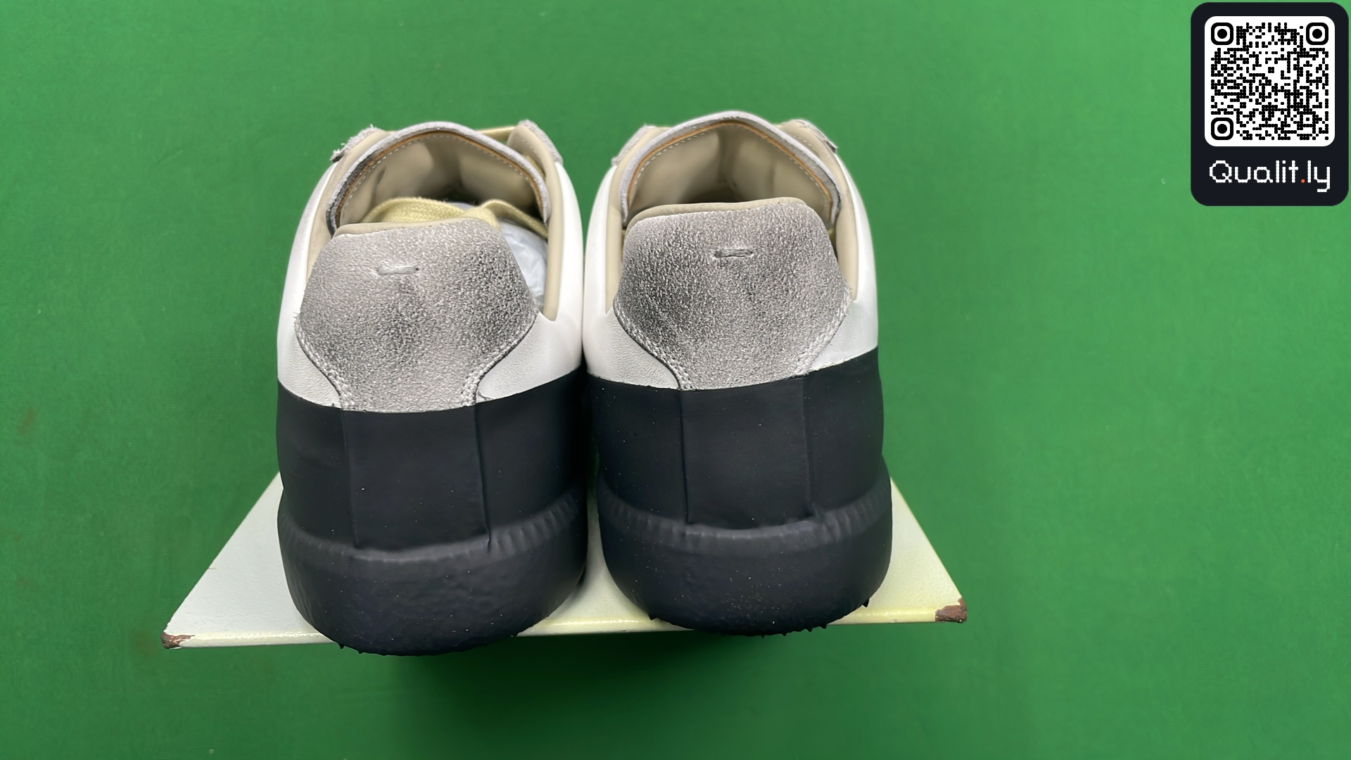 Sneaker — QC-Foto 3 von 6